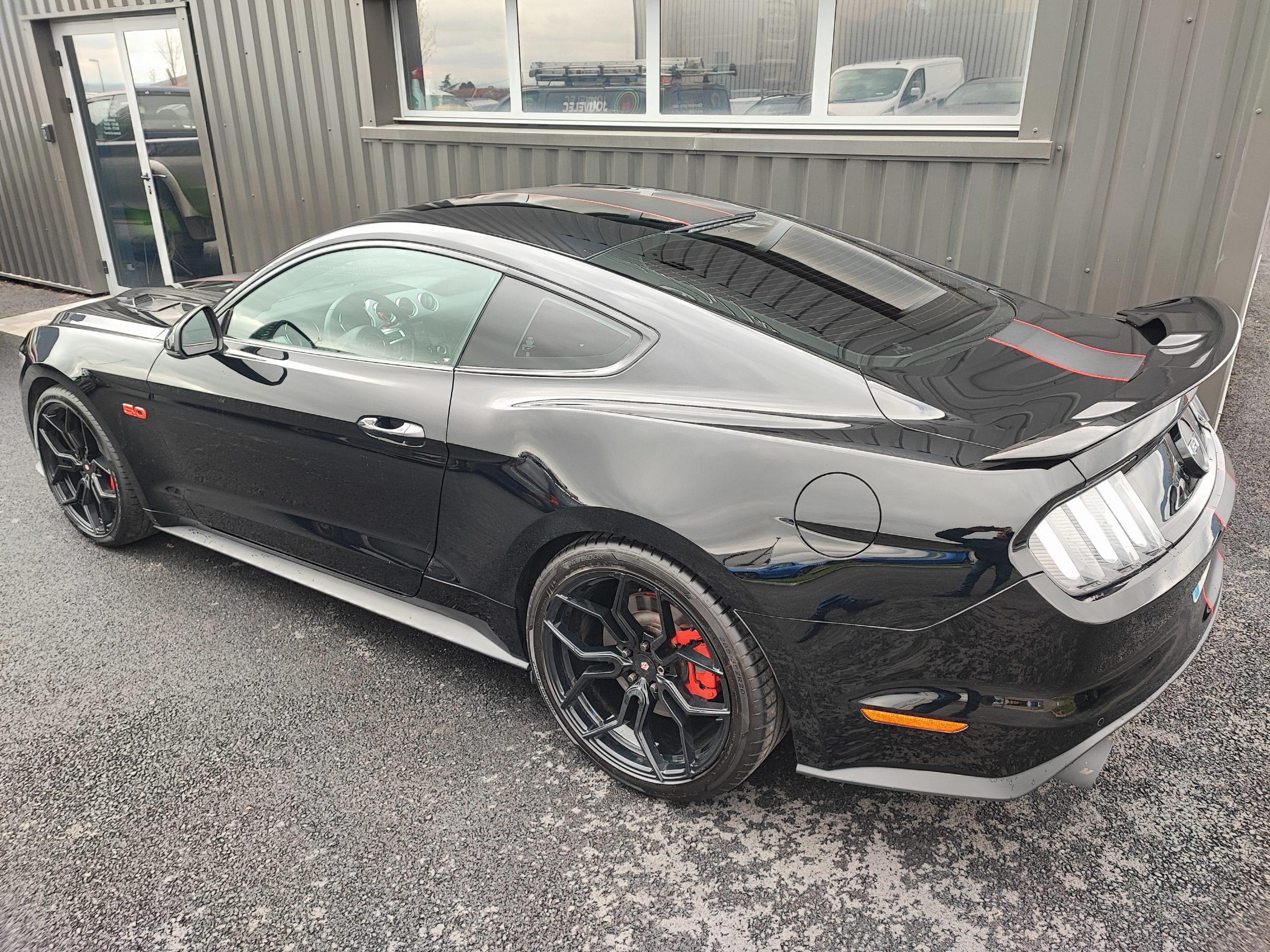 FORD MUSTANG VI FASTBACK 5.0 V8 GT BVA6