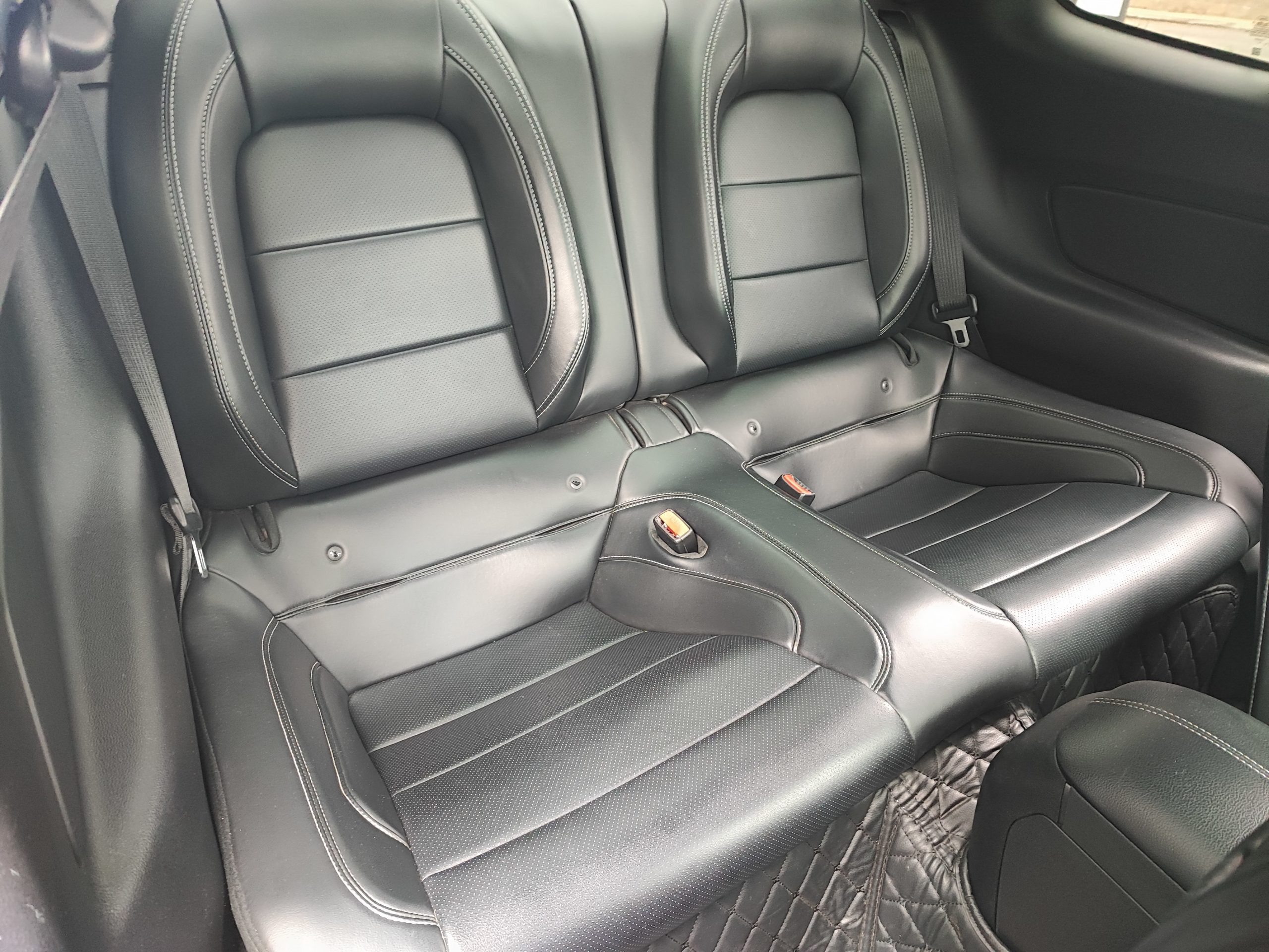 FORD MUSTANG VI FASTBACK 5.0 V8 GT BVA6