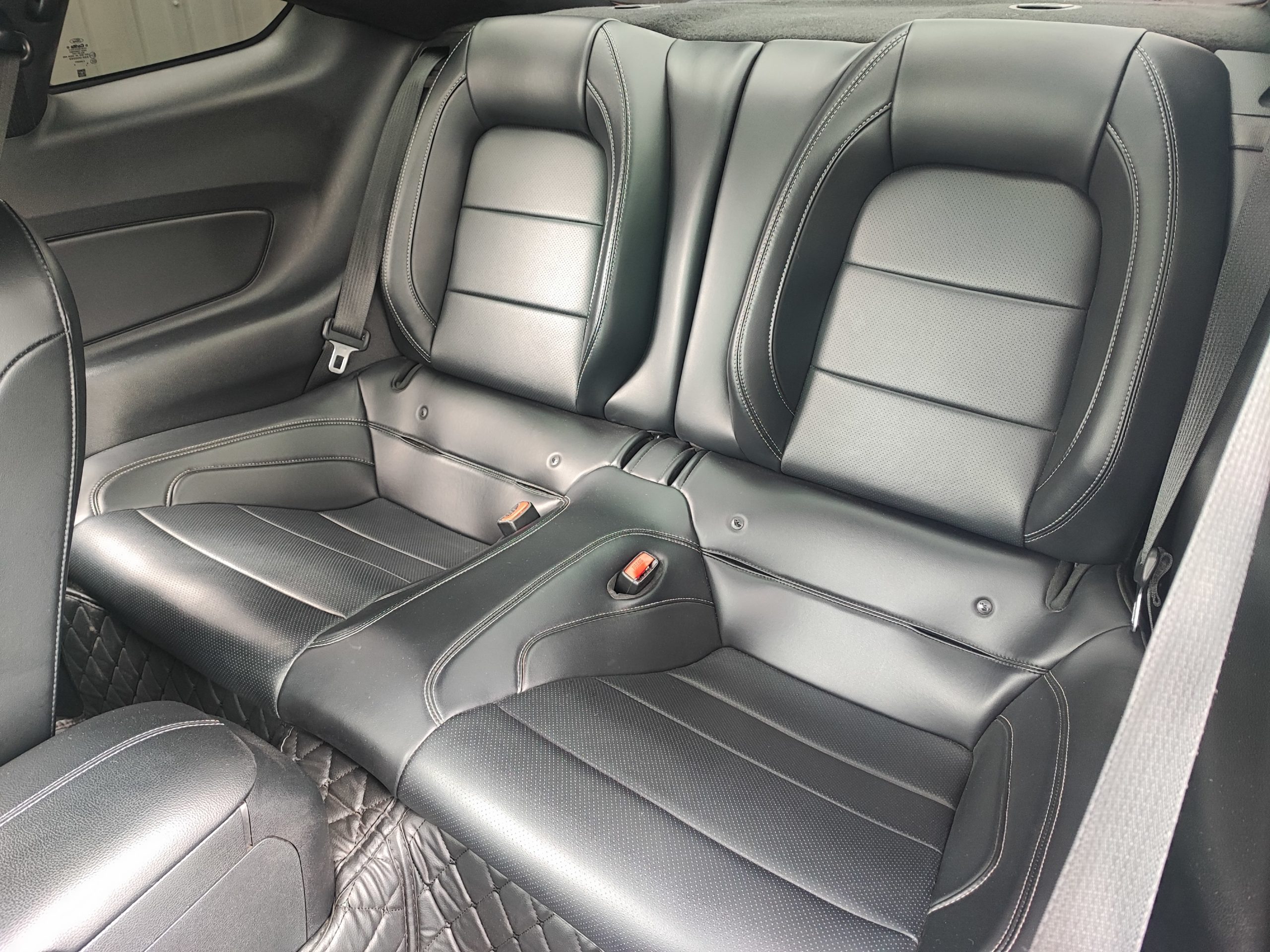 FORD MUSTANG VI FASTBACK 5.0 V8 GT BVA6