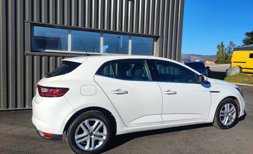 RENAULT MEGANE IV 1.5 DCI 115 BLUE BUSINESS EDC