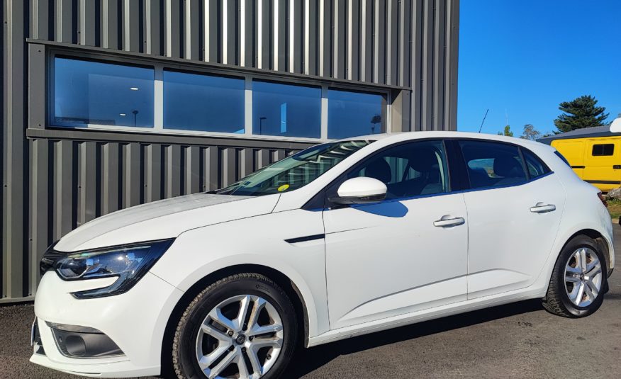 RENAULT MEGANE IV 1.5 DCI 115 BLUE BUSINESS EDC