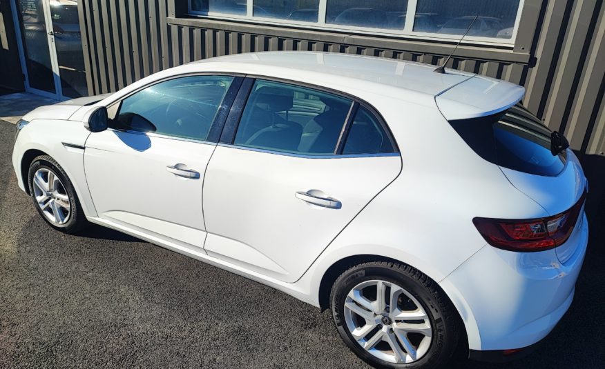 RENAULT MEGANE IV 1.5 DCI 115 BLUE BUSINESS EDC