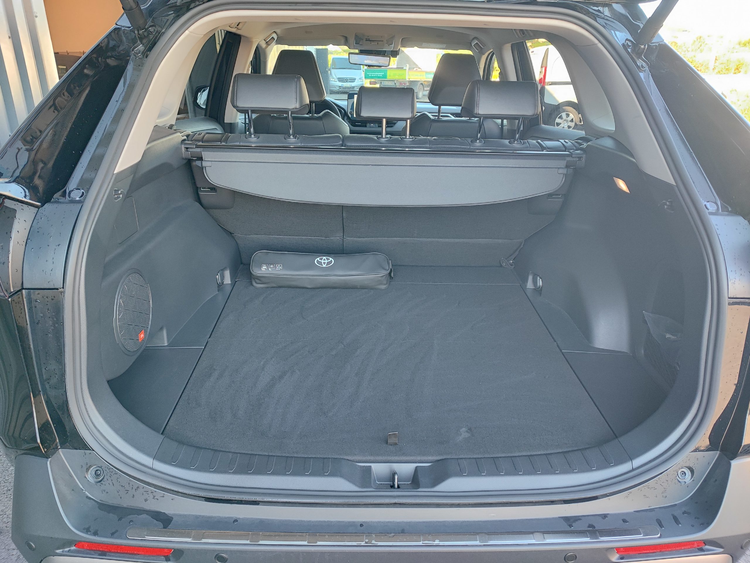 TOYOTA RAV4 2.5 Hybride 218ch LOUNGE 2WD