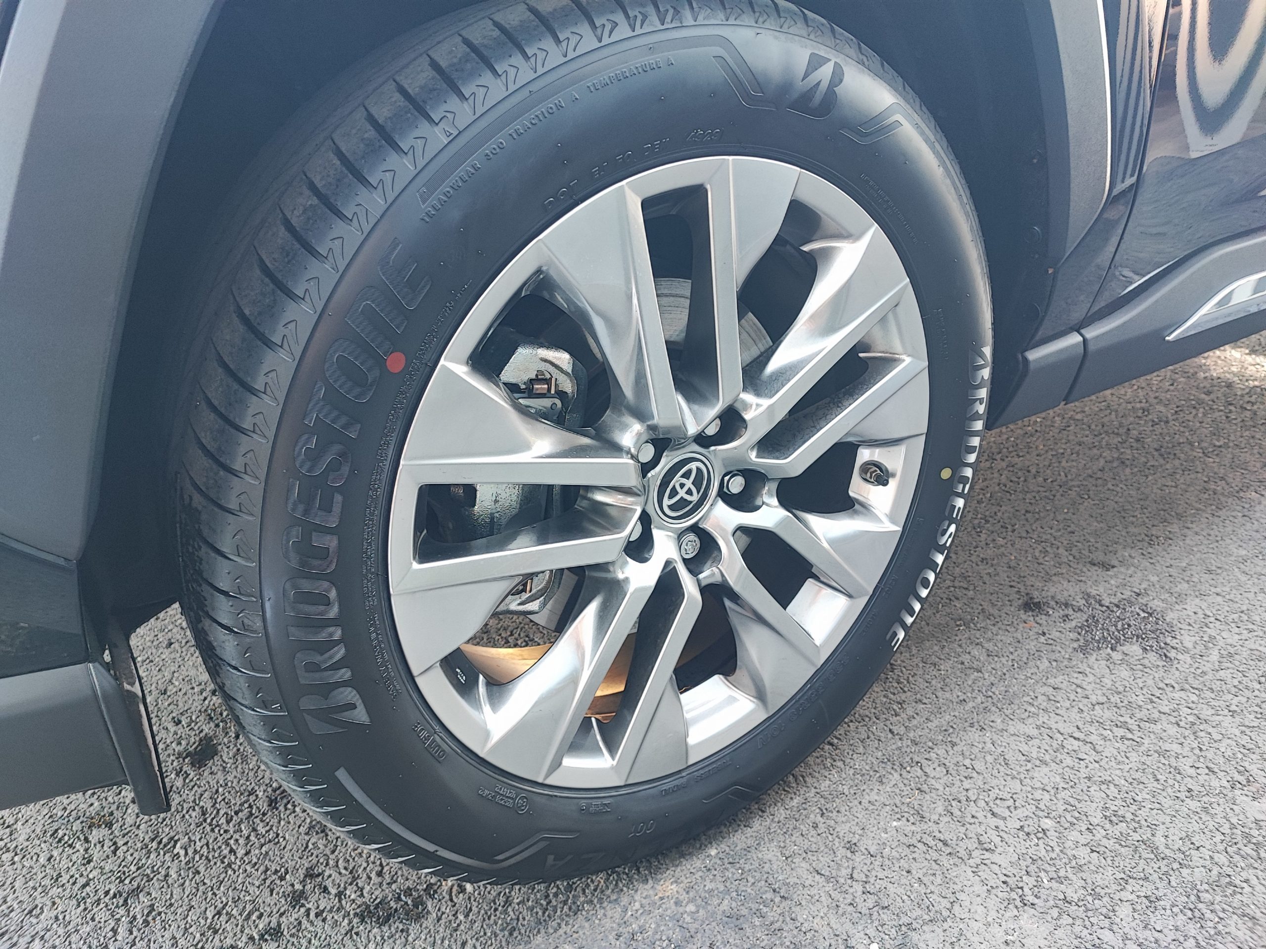 TOYOTA RAV4 2.5 Hybride 218ch LOUNGE 2WD