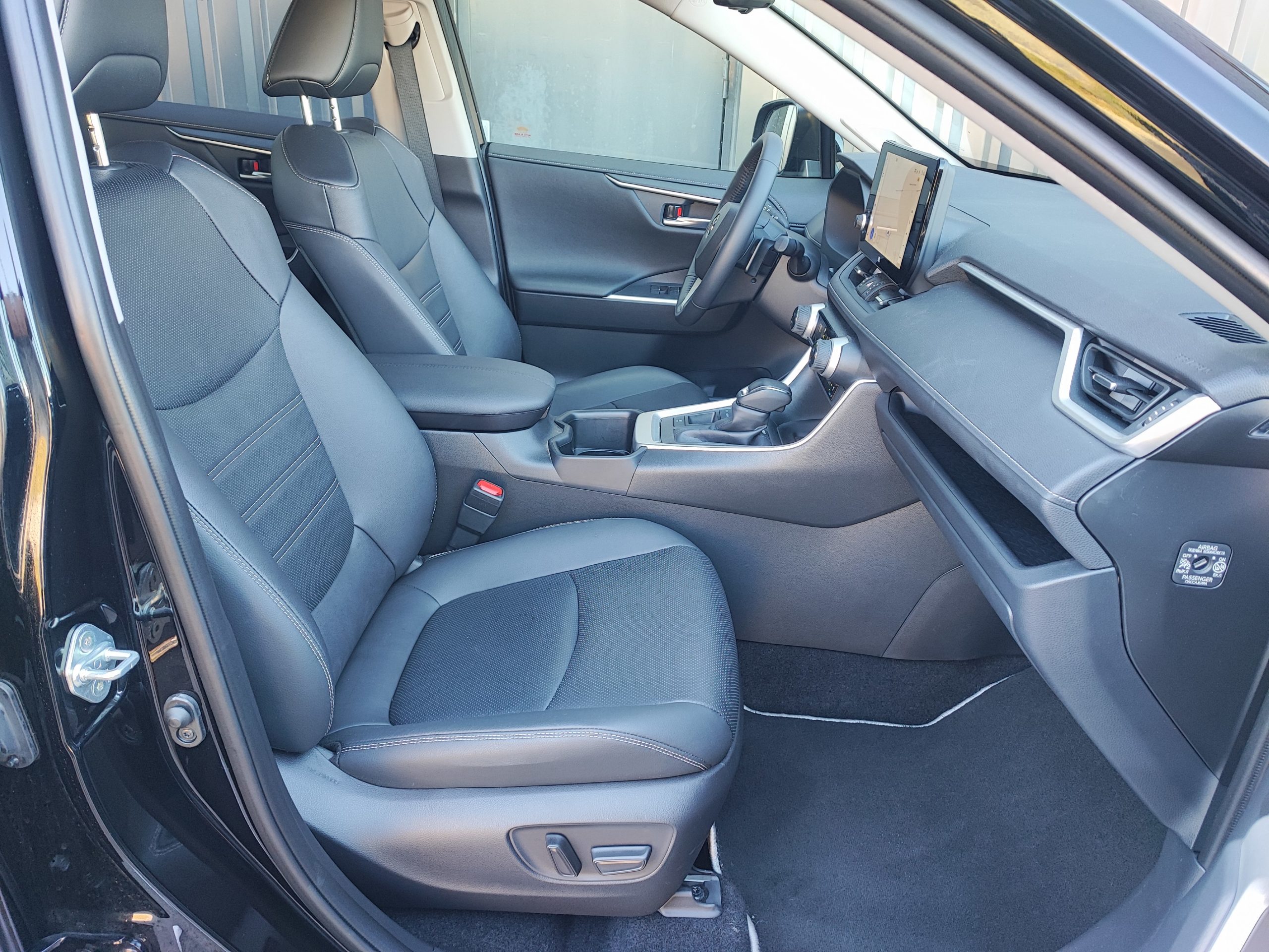 TOYOTA RAV4 2.5 Hybride 218ch LOUNGE 2WD