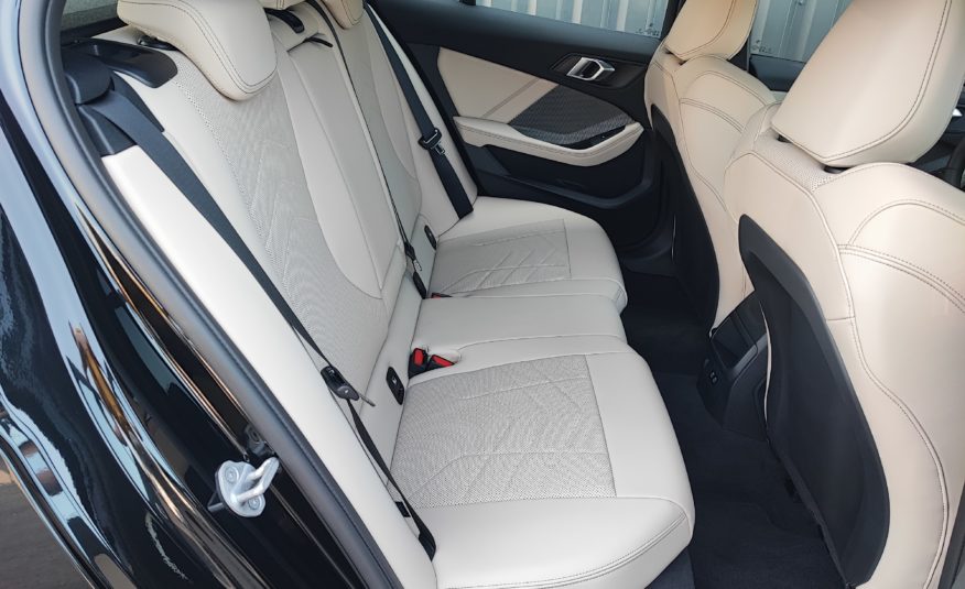 BMW SERIE 1 (F70) 120 170 CH M SPORT DKG7