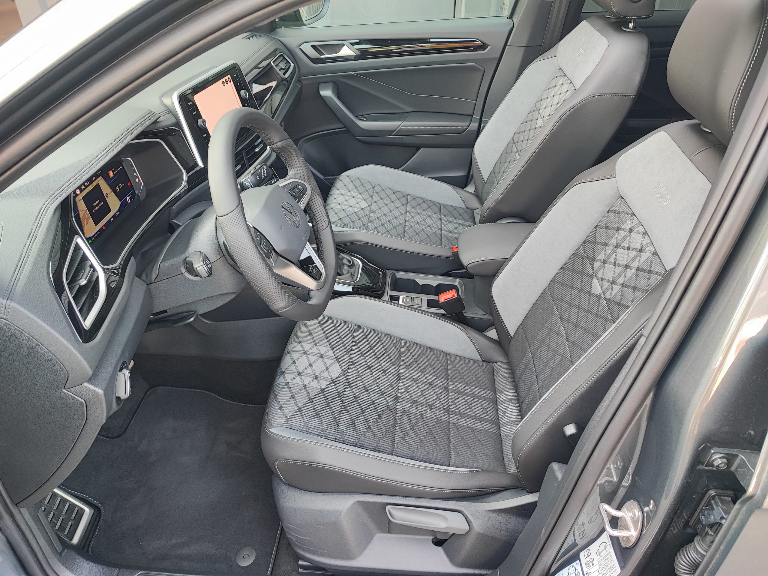 VOLKSWAGEN T-ROC (2) 1.5 TSI EVO2 150 START/STOP R-LINE EDITION DSG7