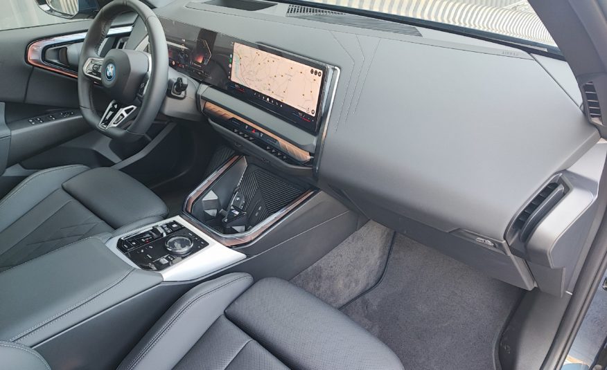 BMW X3 G45 30e xDrive 299 ch BVA8 M SPORT