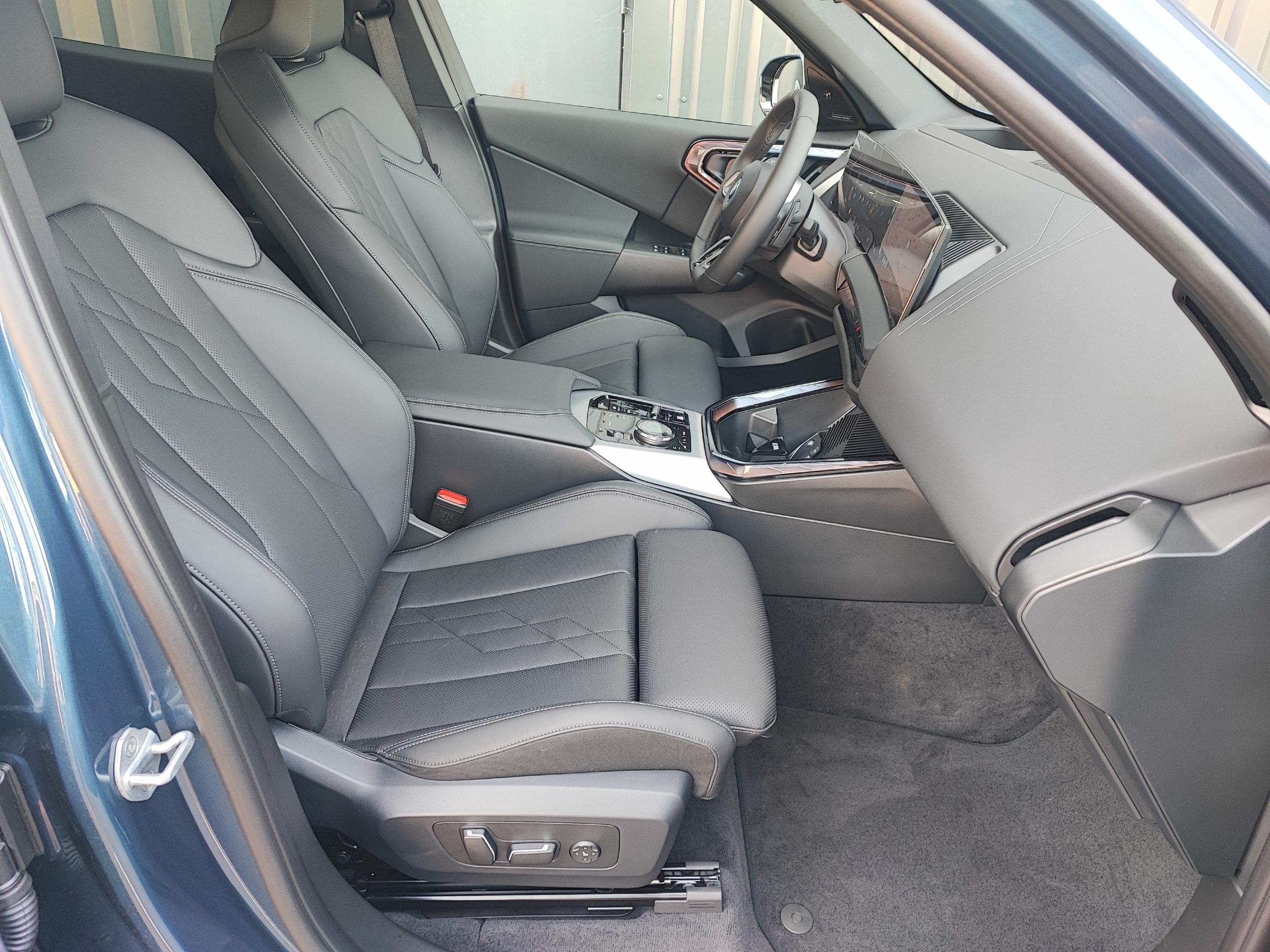 BMW X3 G45 30e xDrive 299 ch BVA8 M SPORT