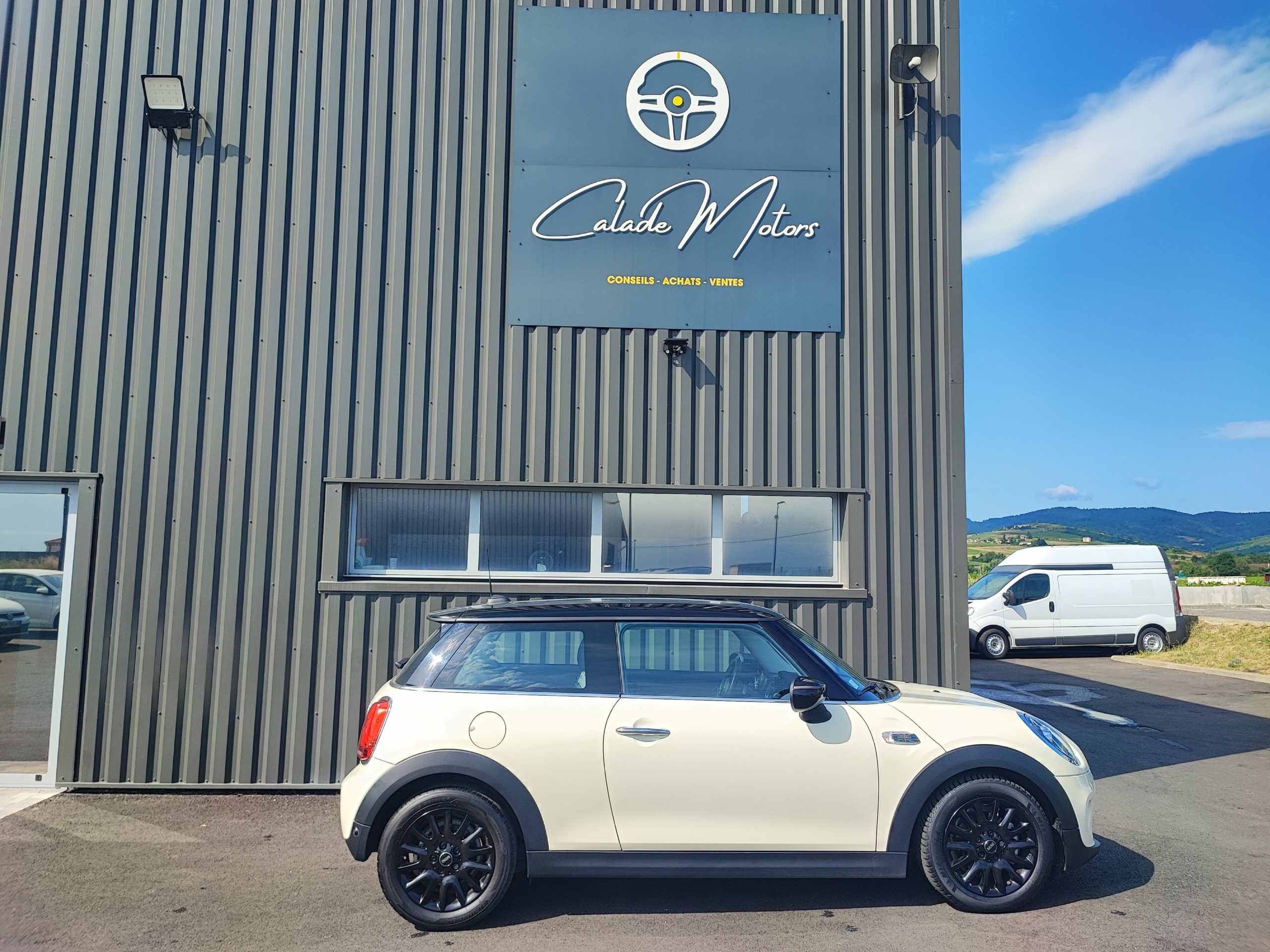 MINI MINI III (F56) 1.5 COOPER 136 EDITION GREENWICH BVA7