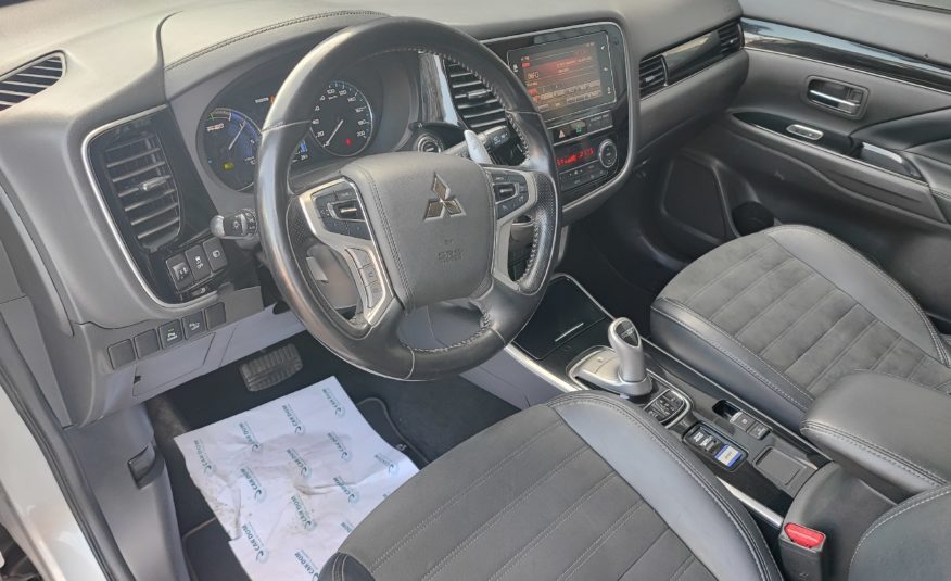 MITSUBISHI OUTLANDER III (2) PHEV TWIN MOTOR 4WD BUSINESS MY20