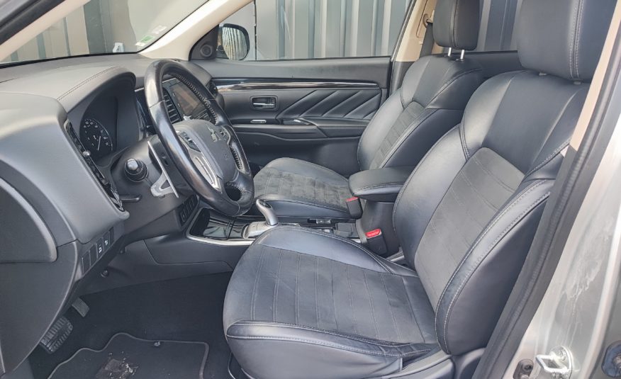 MITSUBISHI OUTLANDER III (2) PHEV TWIN MOTOR 4WD BUSINESS MY20