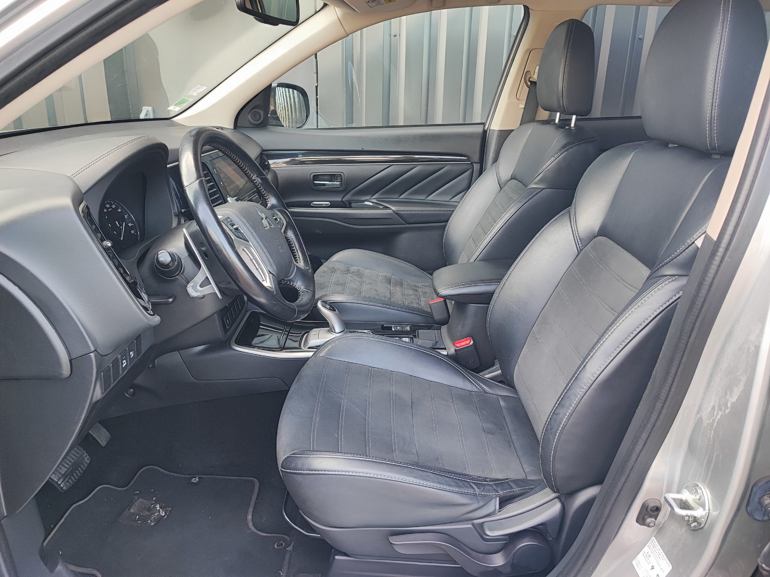 MITSUBISHI OUTLANDER III (2) PHEV TWIN MOTOR 4WD BUSINESS MY20