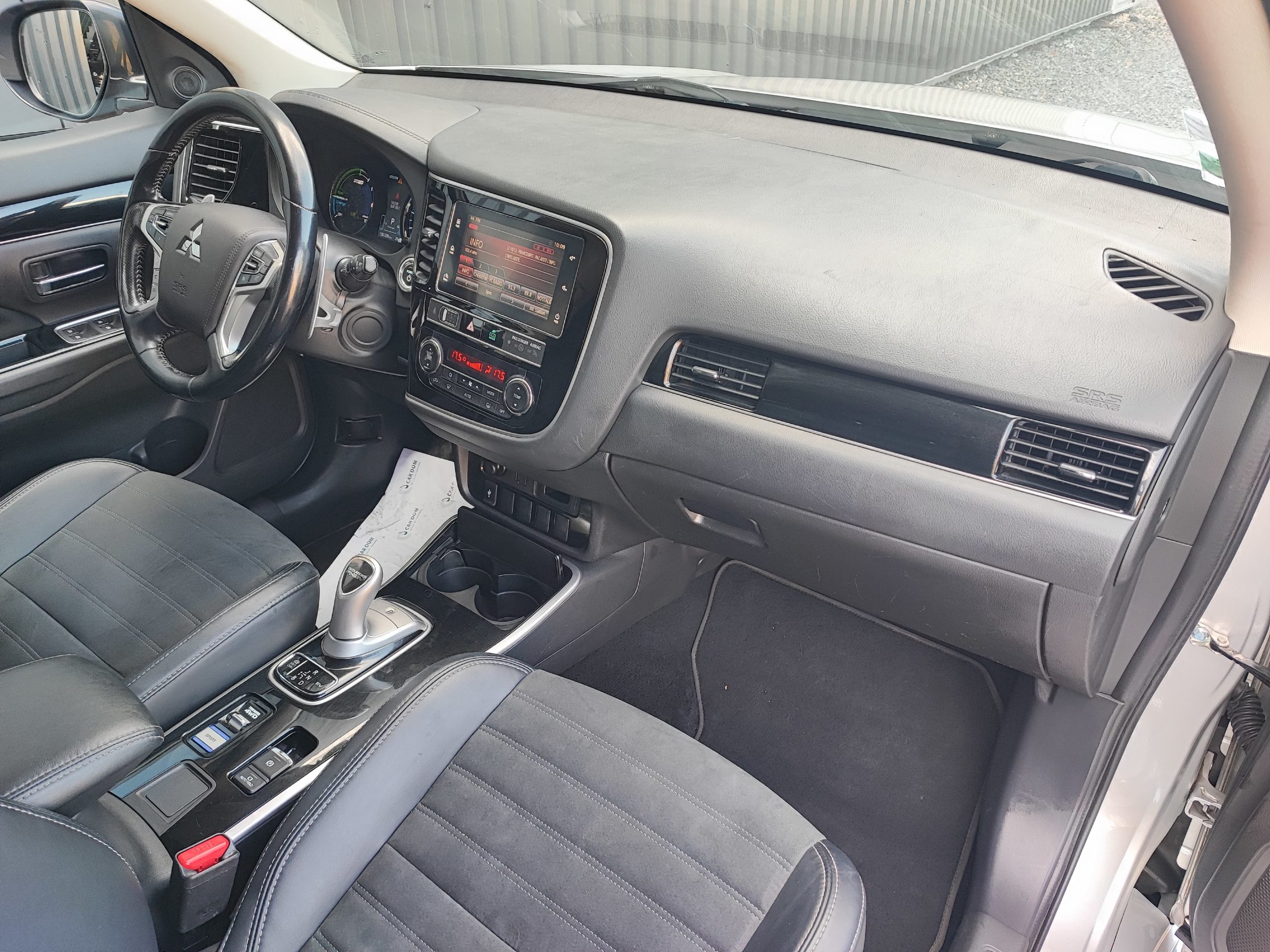 MITSUBISHI OUTLANDER III (2) PHEV TWIN MOTOR 4WD BUSINESS MY20