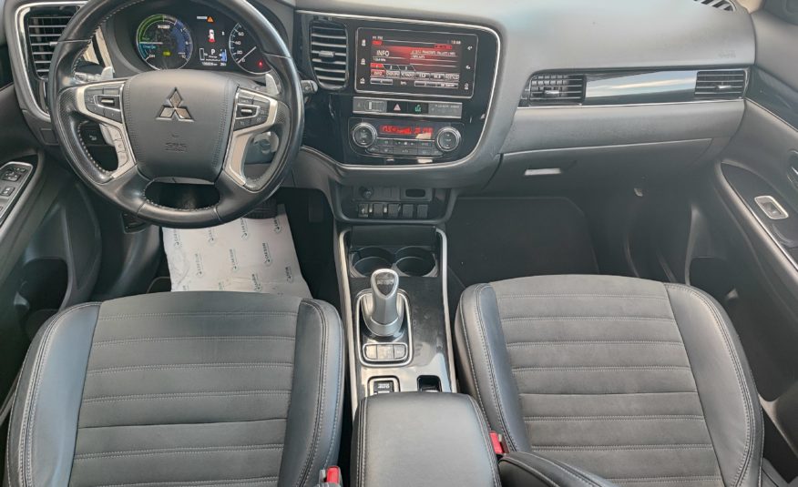 MITSUBISHI OUTLANDER III (2) PHEV TWIN MOTOR 4WD BUSINESS MY20