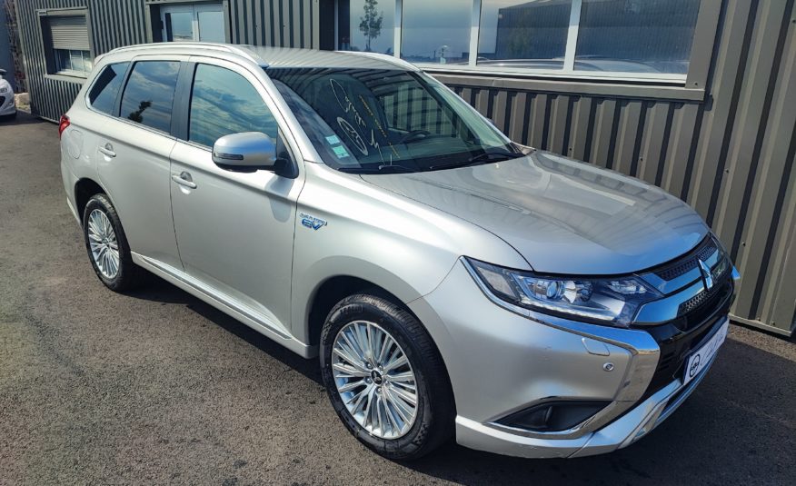 MITSUBISHI OUTLANDER III (2) PHEV TWIN MOTOR 4WD BUSINESS MY20
