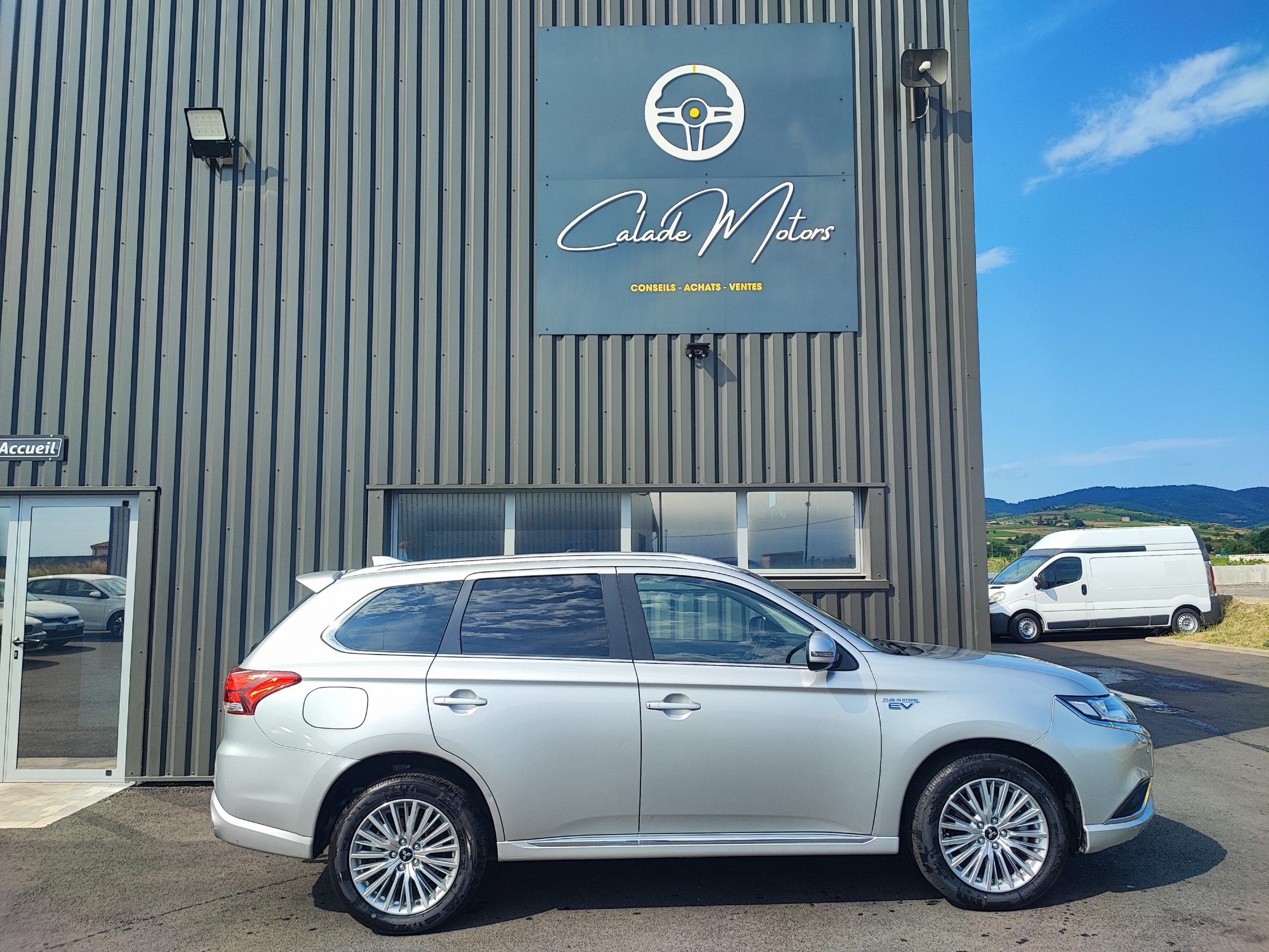 MITSUBISHI OUTLANDER III (2) PHEV TWIN MOTOR 4WD BUSINESS MY20