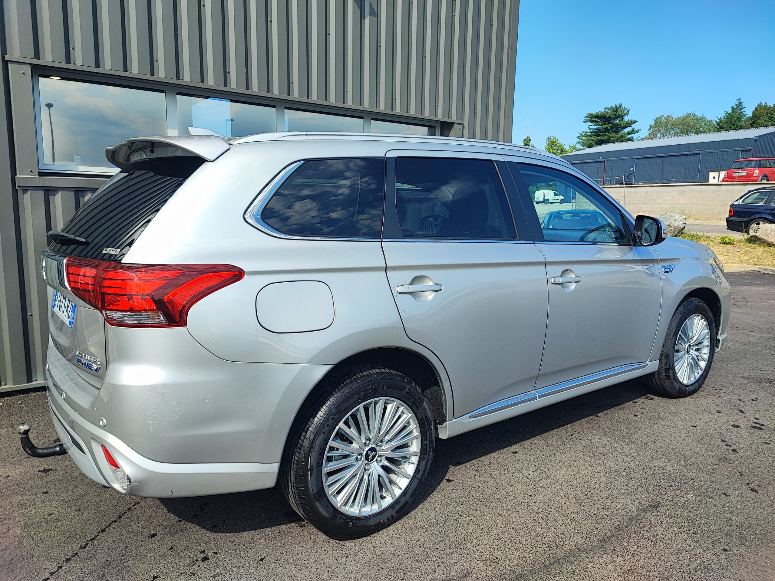 MITSUBISHI OUTLANDER III (2) PHEV TWIN MOTOR 4WD BUSINESS MY20