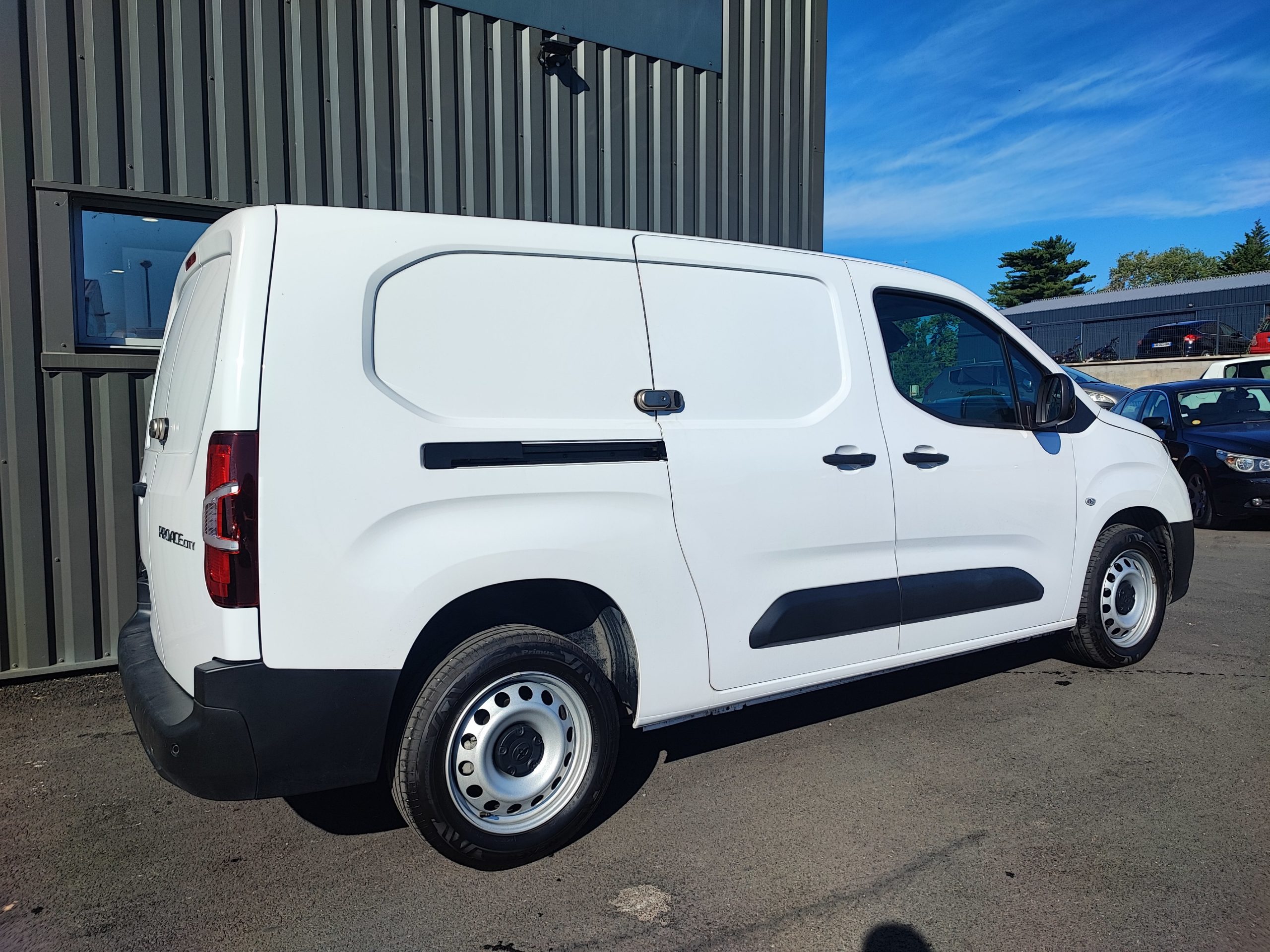 TOYOTA PROACE CITY 1.5 D-4D 130CH CONFORT LONG