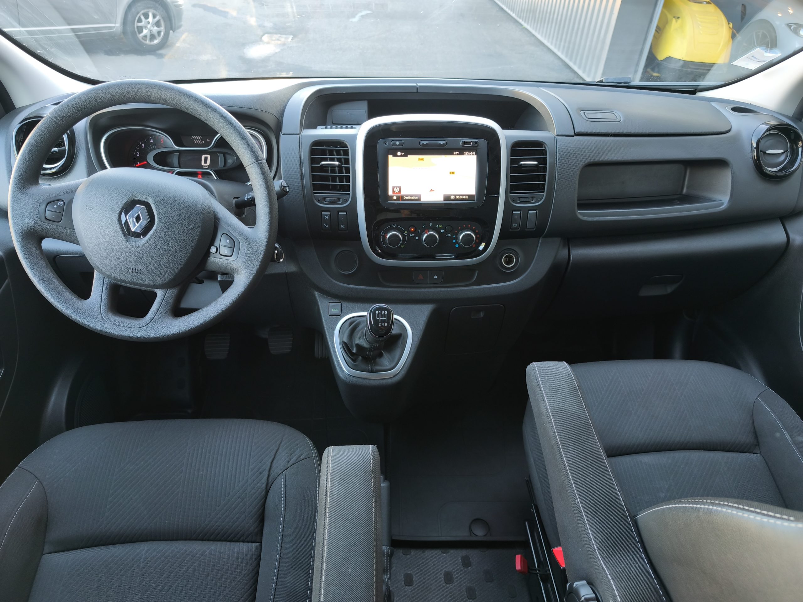 RENAULT TRAFIC 2.0 DCI 120CH BVM6 VAN AMENAGE TOIT RELEVABLE