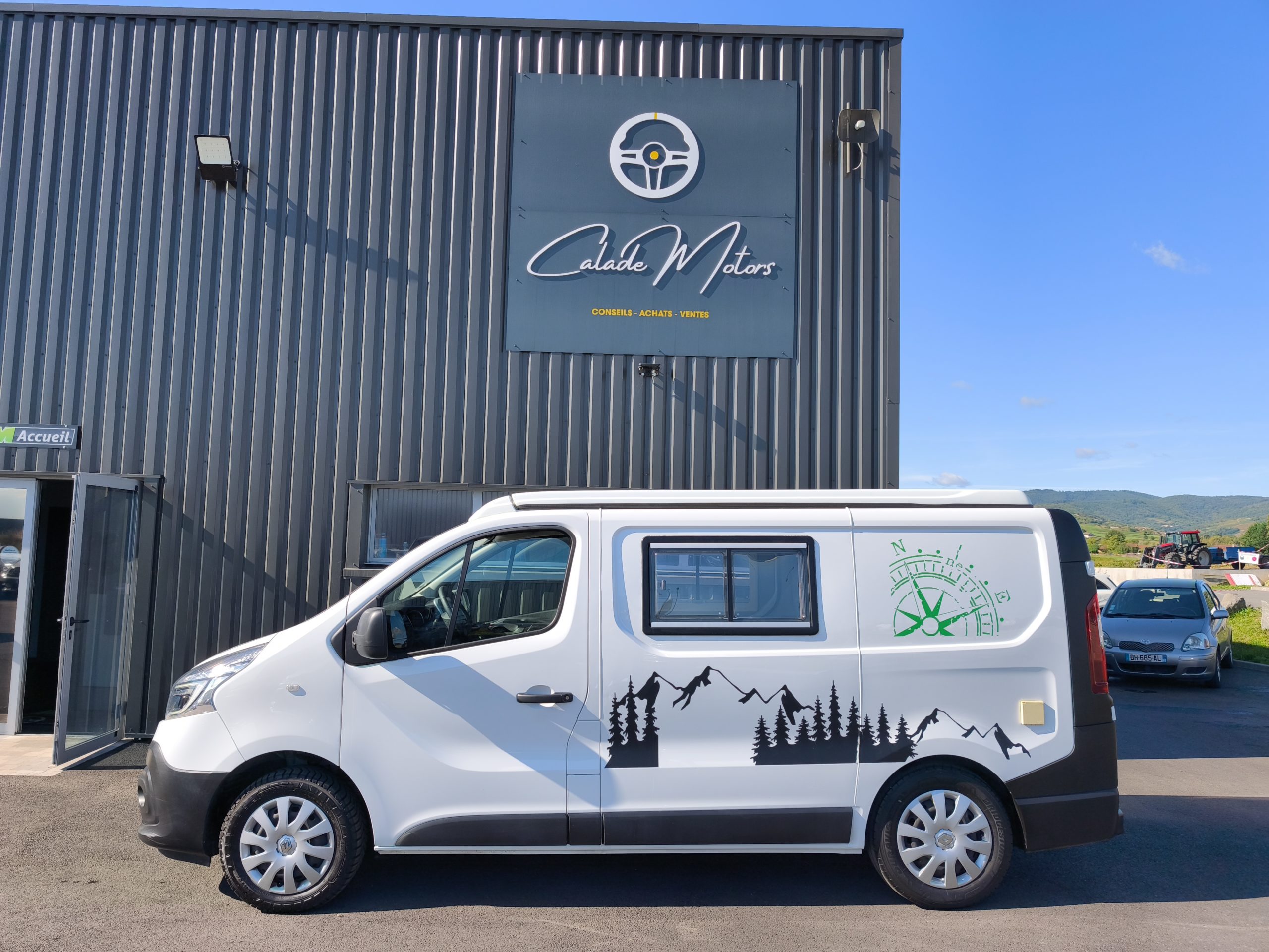 RENAULT TRAFIC 2.0 DCI 120CH BVM6 VAN AMENAGE TOIT RELEVABLE