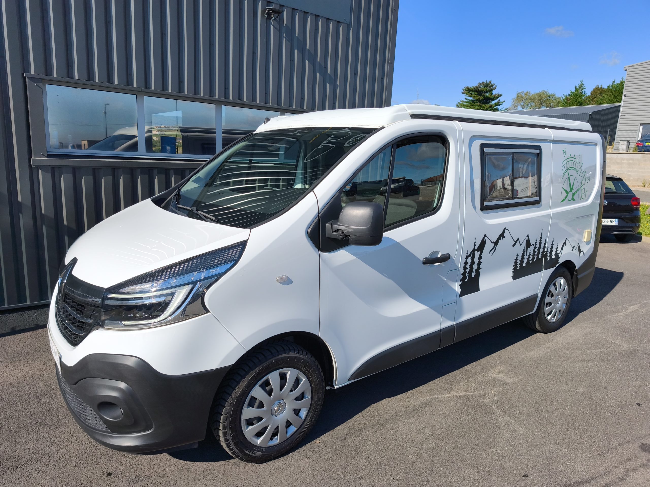 RENAULT TRAFIC 2.0 DCI 120CH BVM6 VAN AMENAGE TOIT RELEVABLE