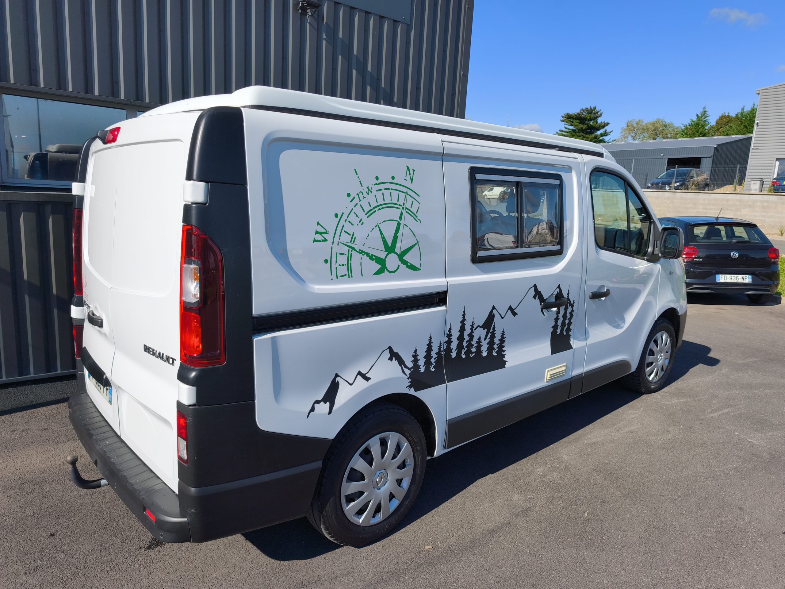 RENAULT TRAFIC 2.0 DCI 120CH BVM6 VAN AMENAGE TOIT RELEVABLE