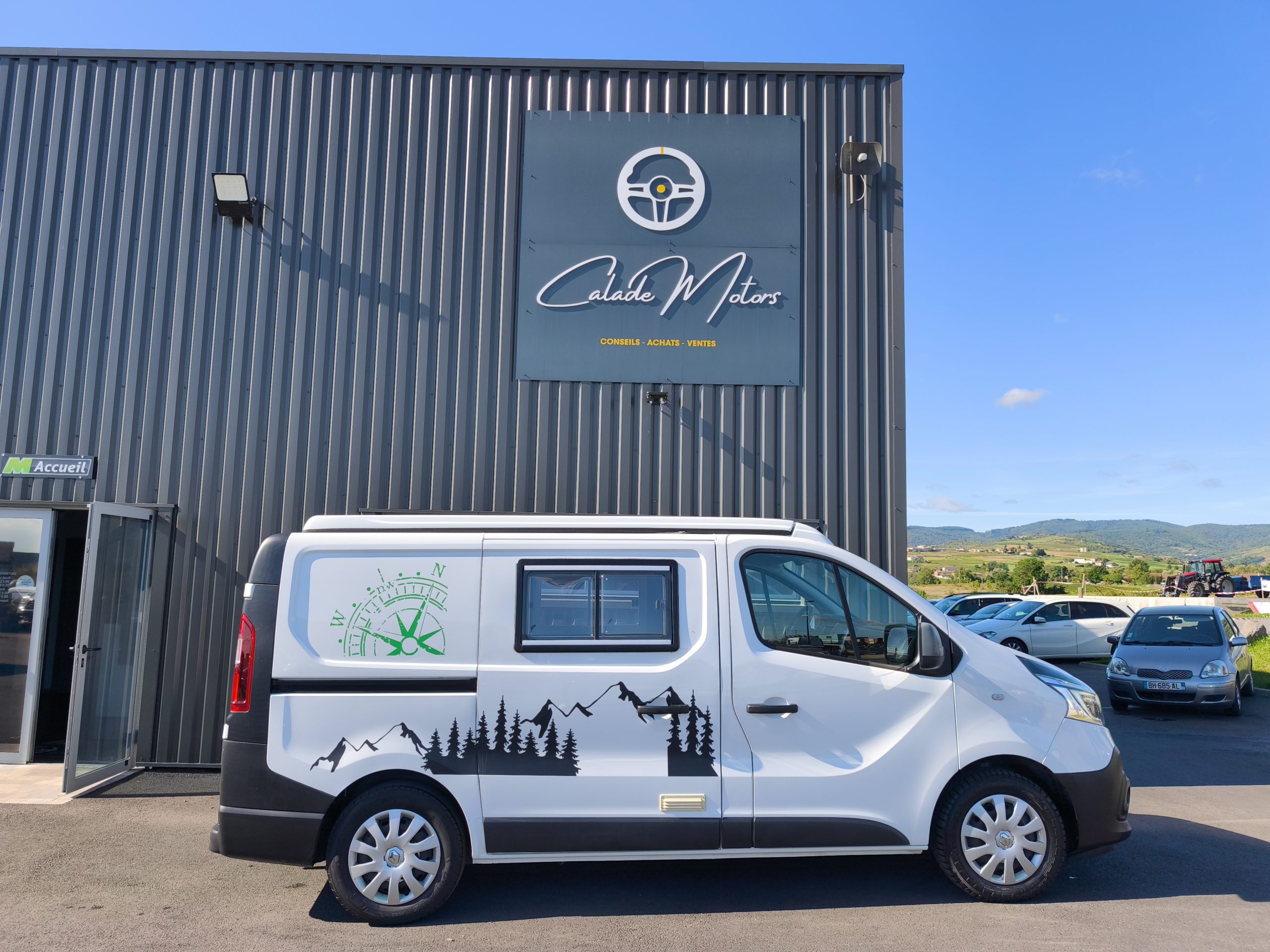 RENAULT TRAFIC 2.0 DCI 120CH BVM6 VAN AMENAGE TOIT RELEVABLE