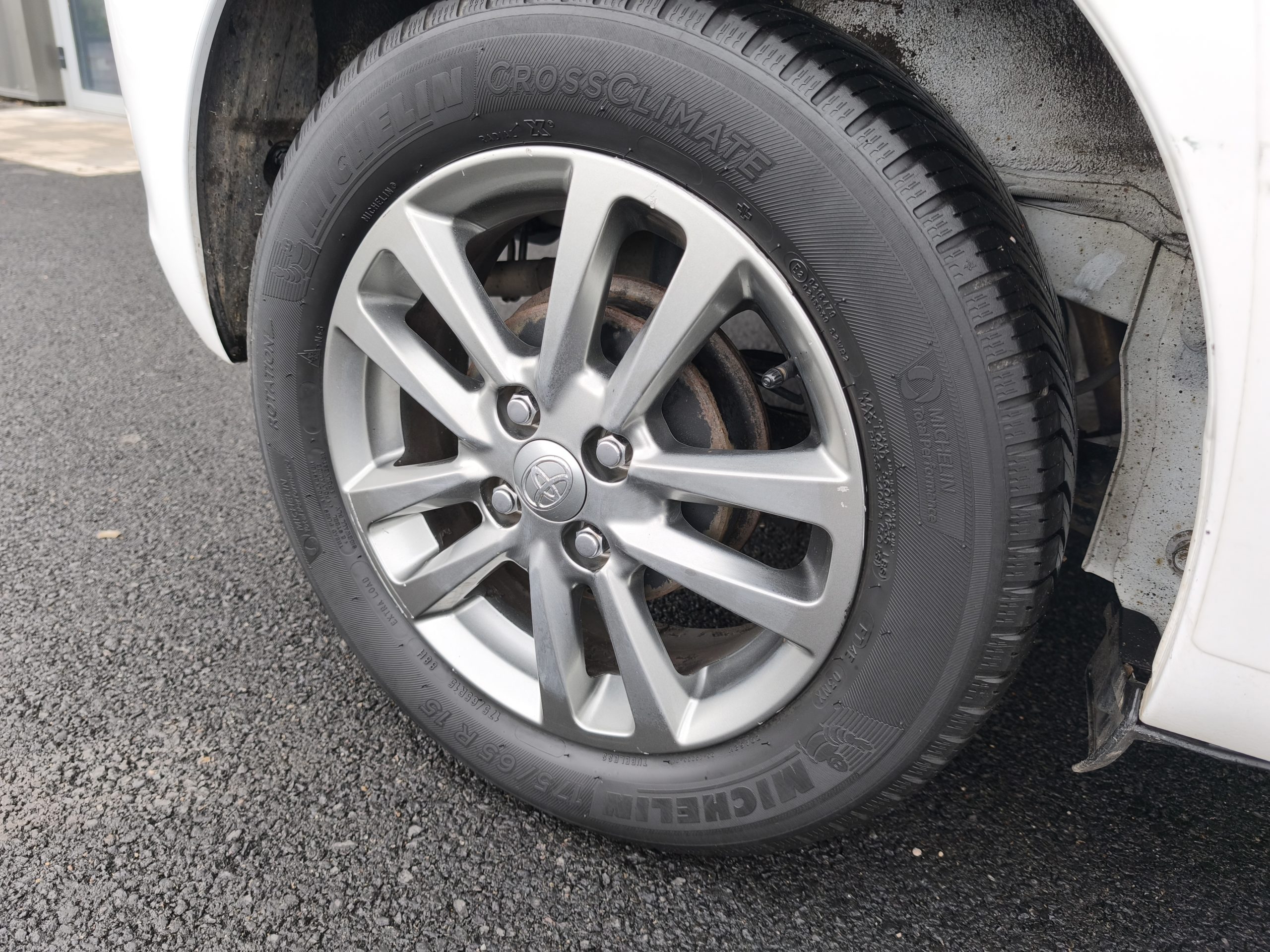 TOYOTA YARIS III 100 VVT-I DYNAMIC 5P