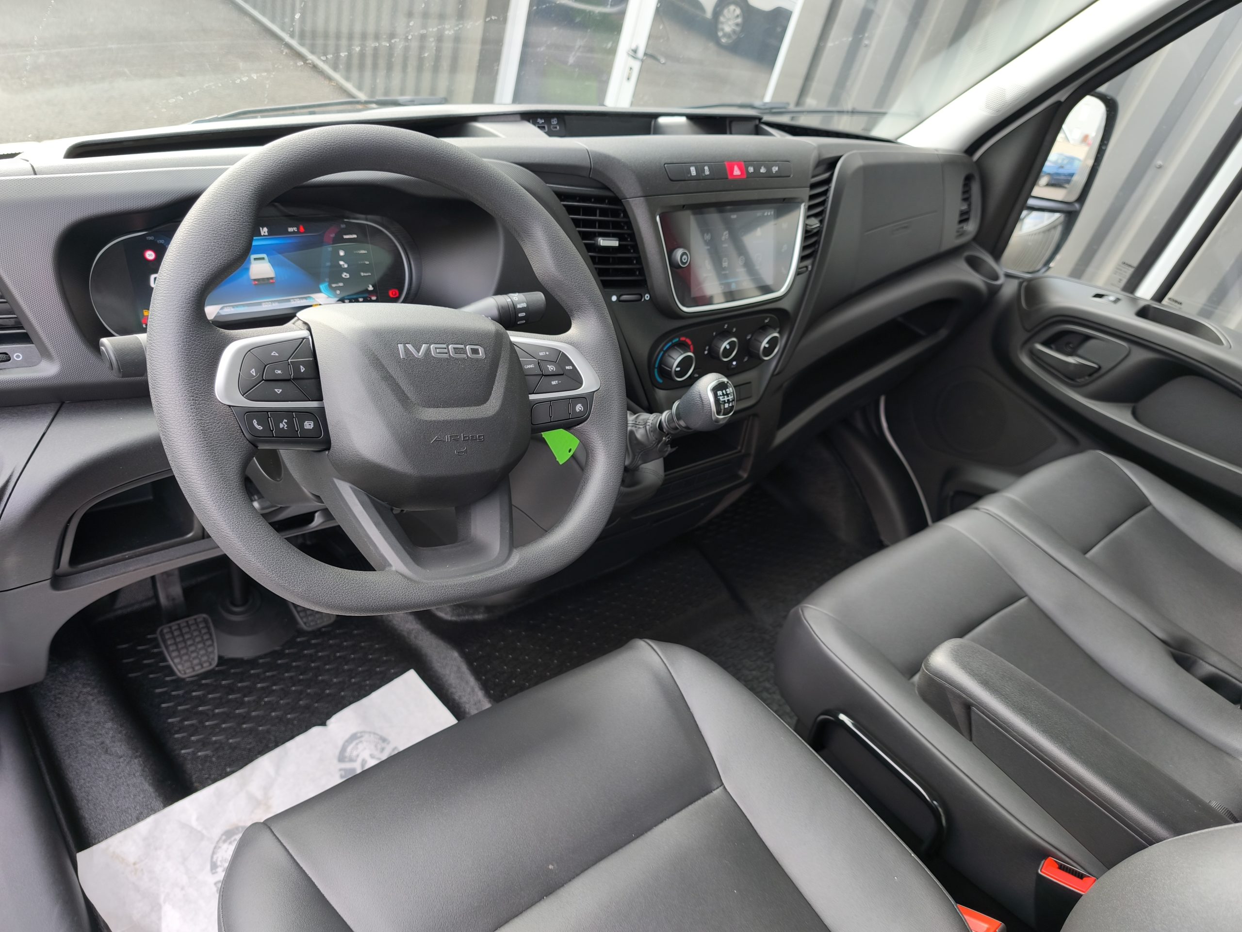 IVECO DAILY 35C16 BENNE JPM + COFFRE BVM6