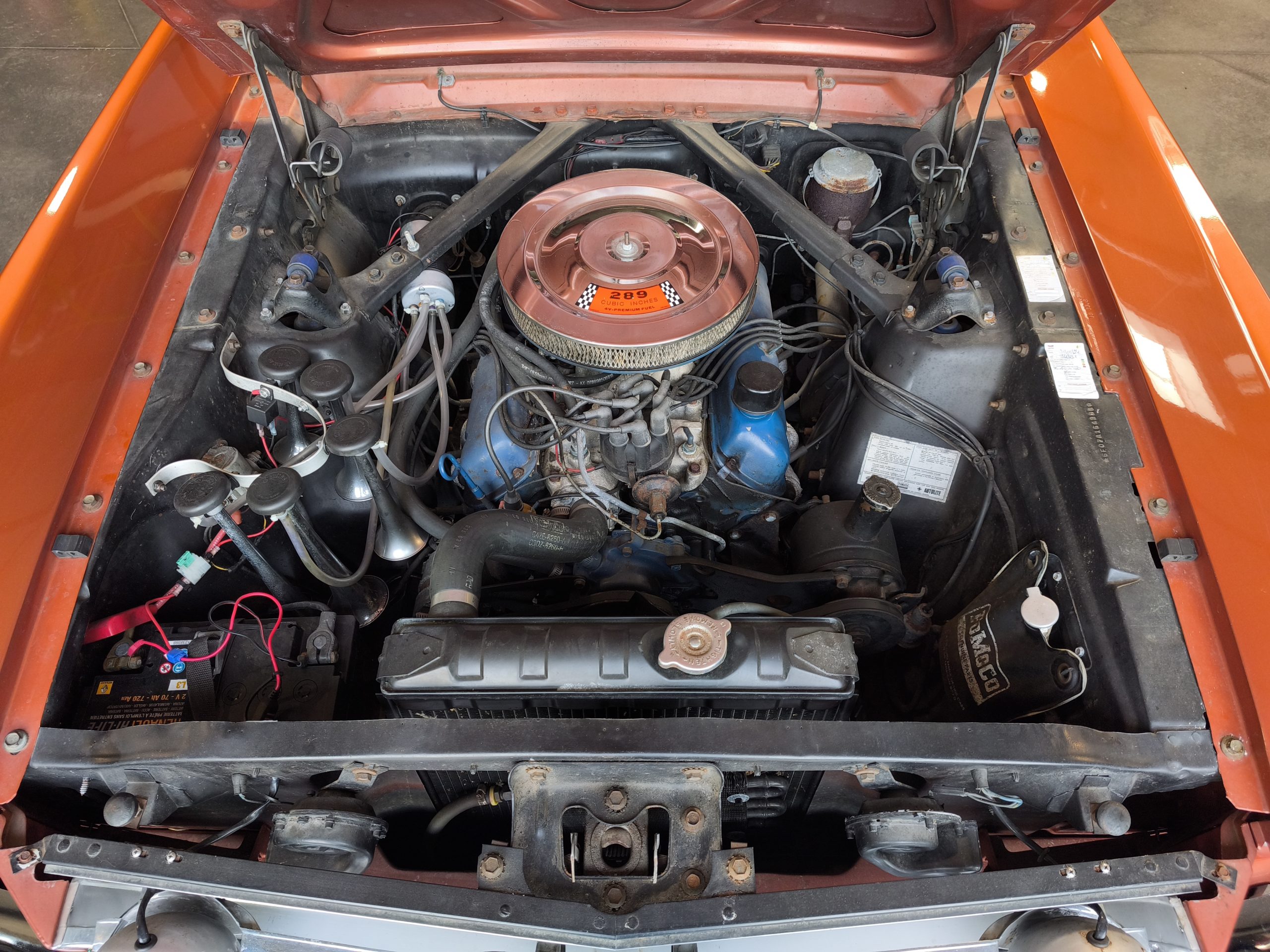 FORD MUSTANG 289 CI 4.7 V8 225CH BVA 1965 GT CODE A