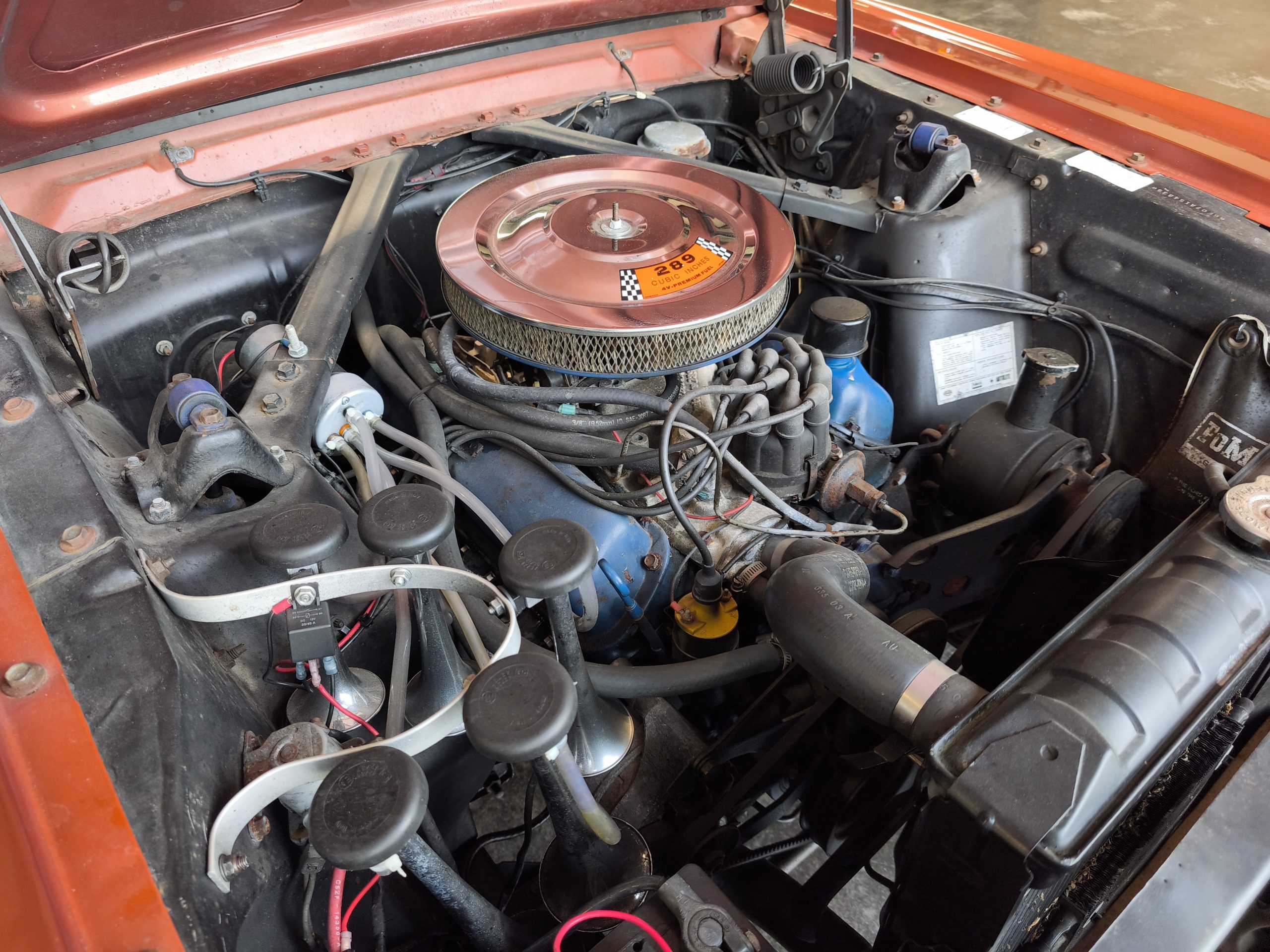 FORD MUSTANG 289 CI 4.7 V8 225CH BVA 1965 GT CODE A