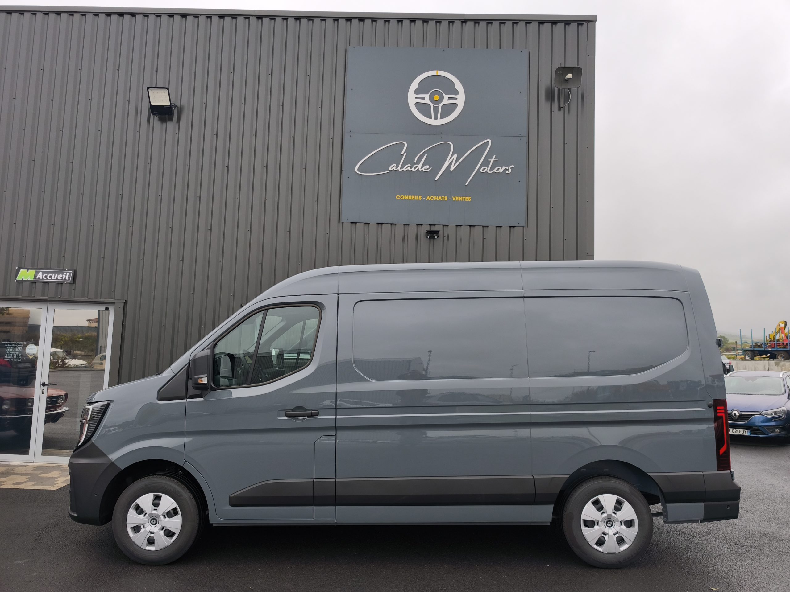 RENAULT MASTER IV FOURGON MASTER 3T5 L2H2 Blue dci 150 EXTRA AUTO