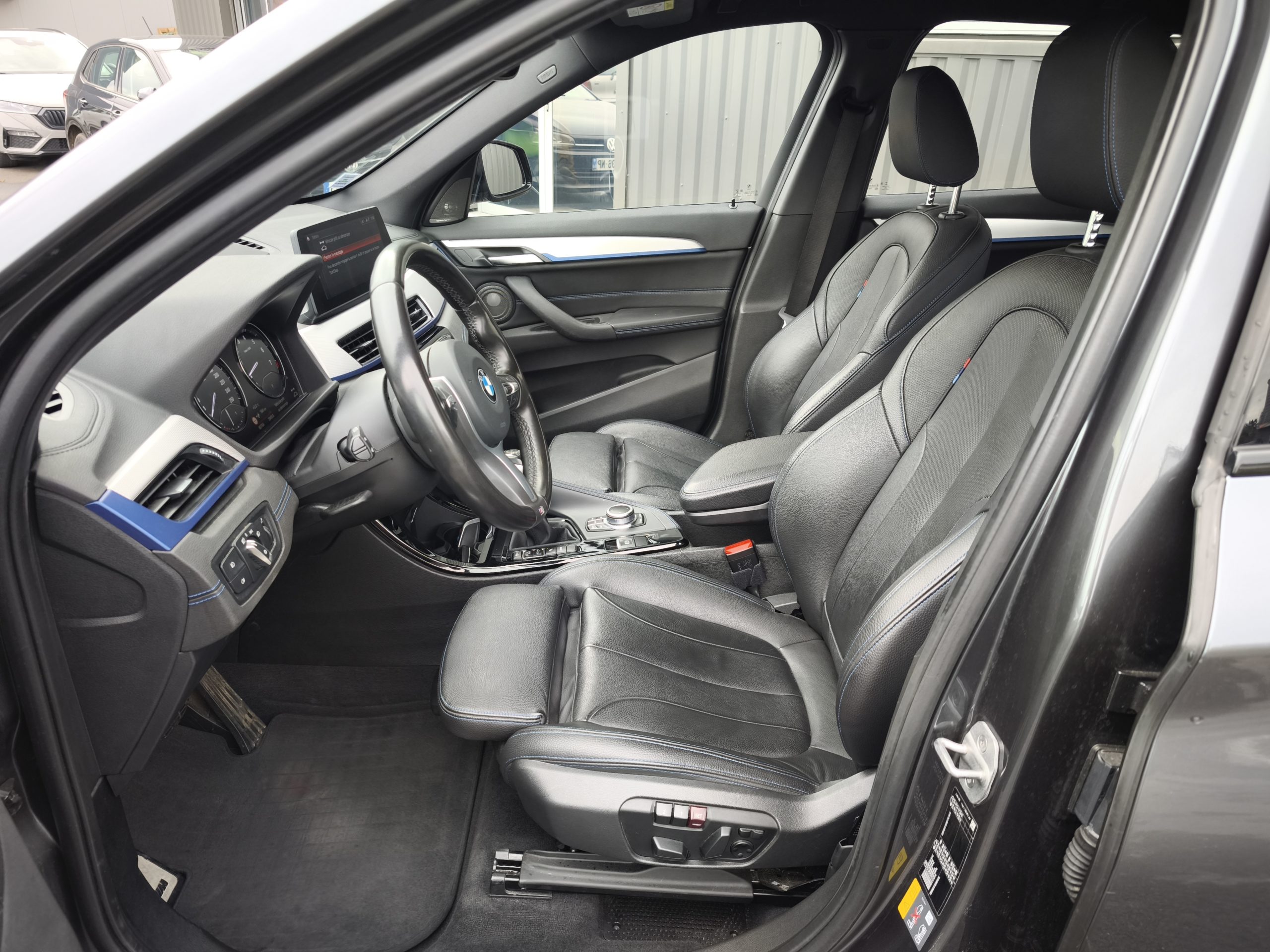 BMW X1 II (F48) XDRIVE25E 220CH M SPORT