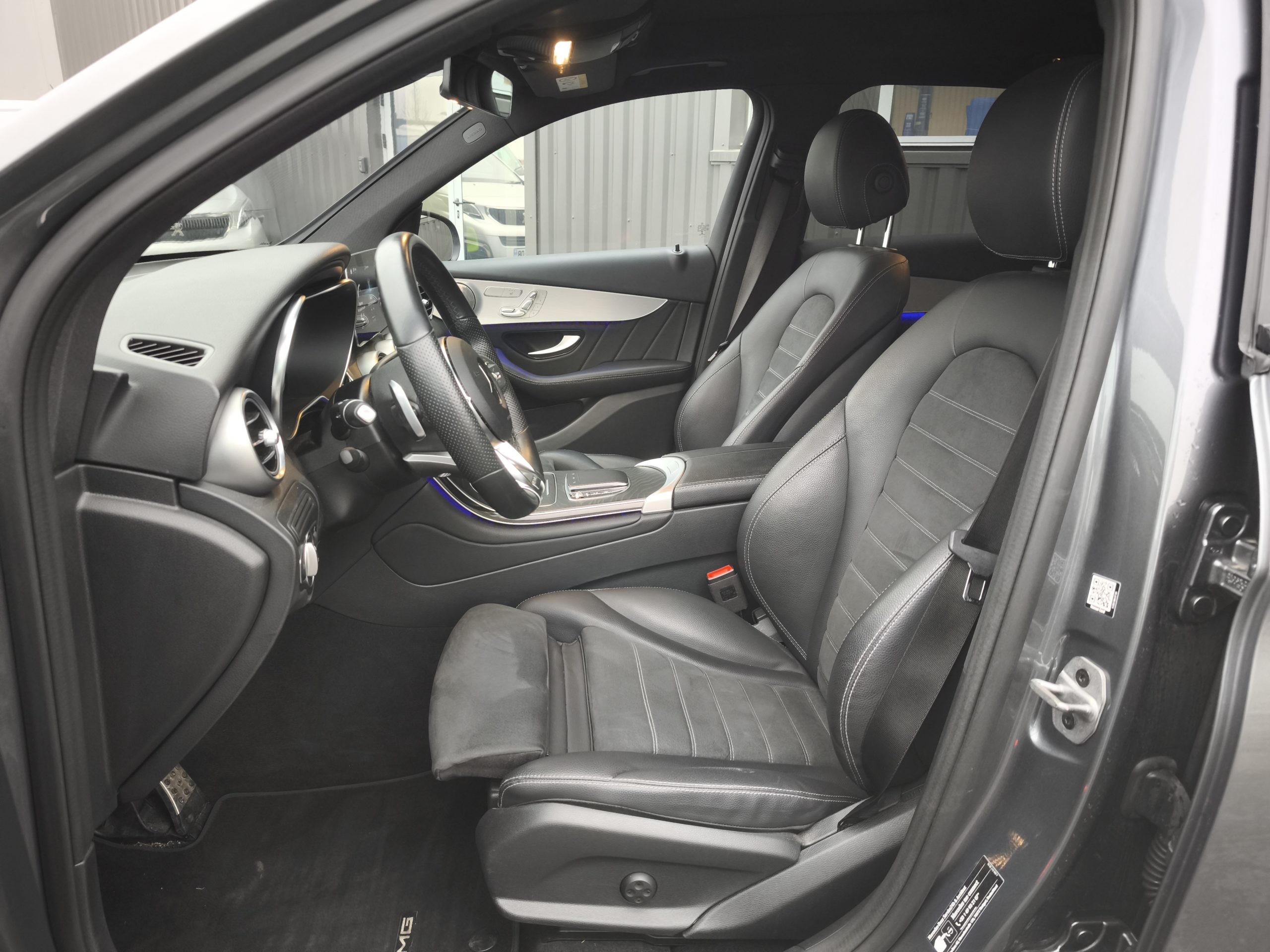 MERCEDES GLC (2) 300 E AMG LINE 4MATIC 9G-TRONIC