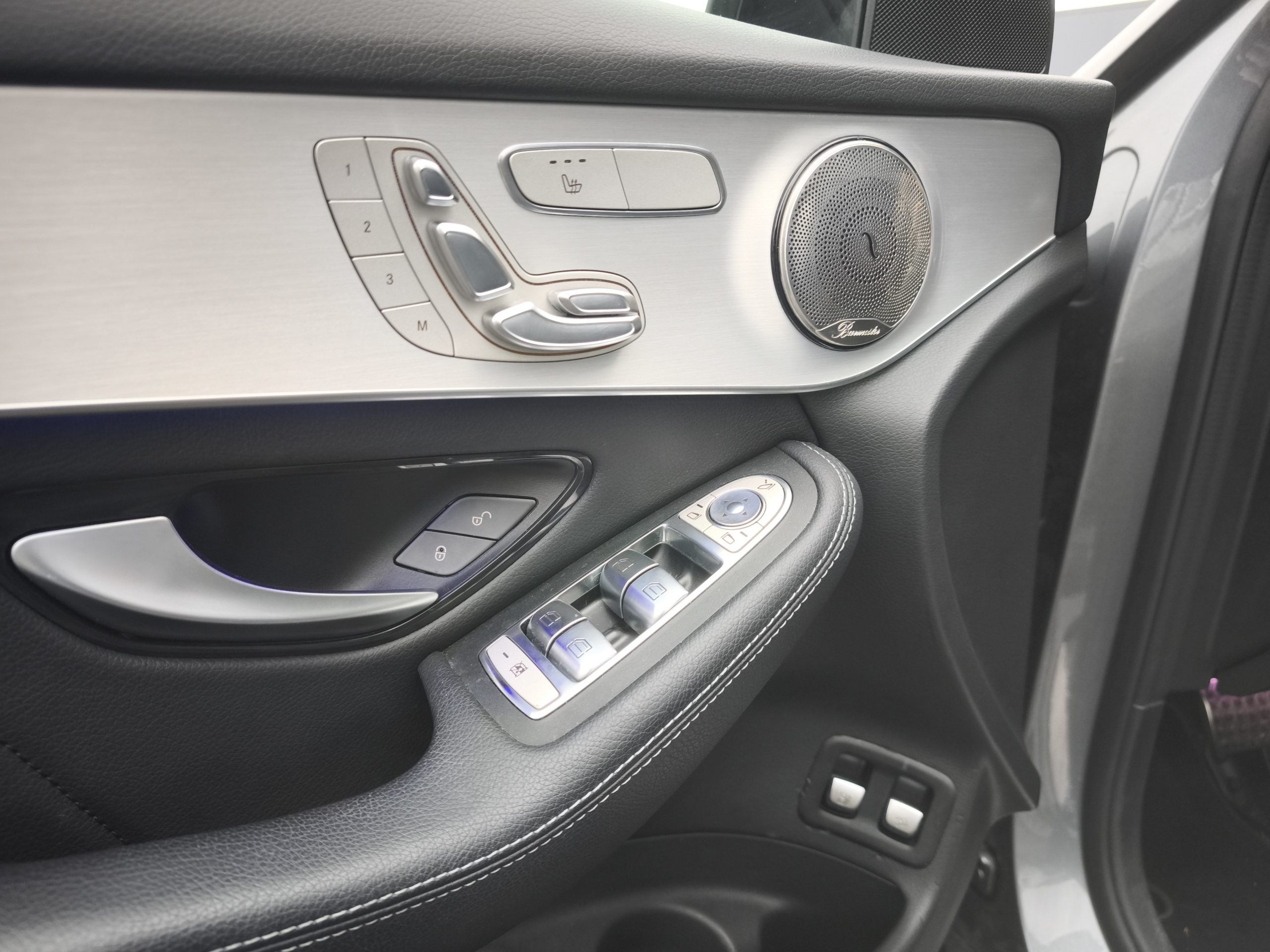 MERCEDES GLC (2) 300 E AMG LINE 4MATIC 9G-TRONIC