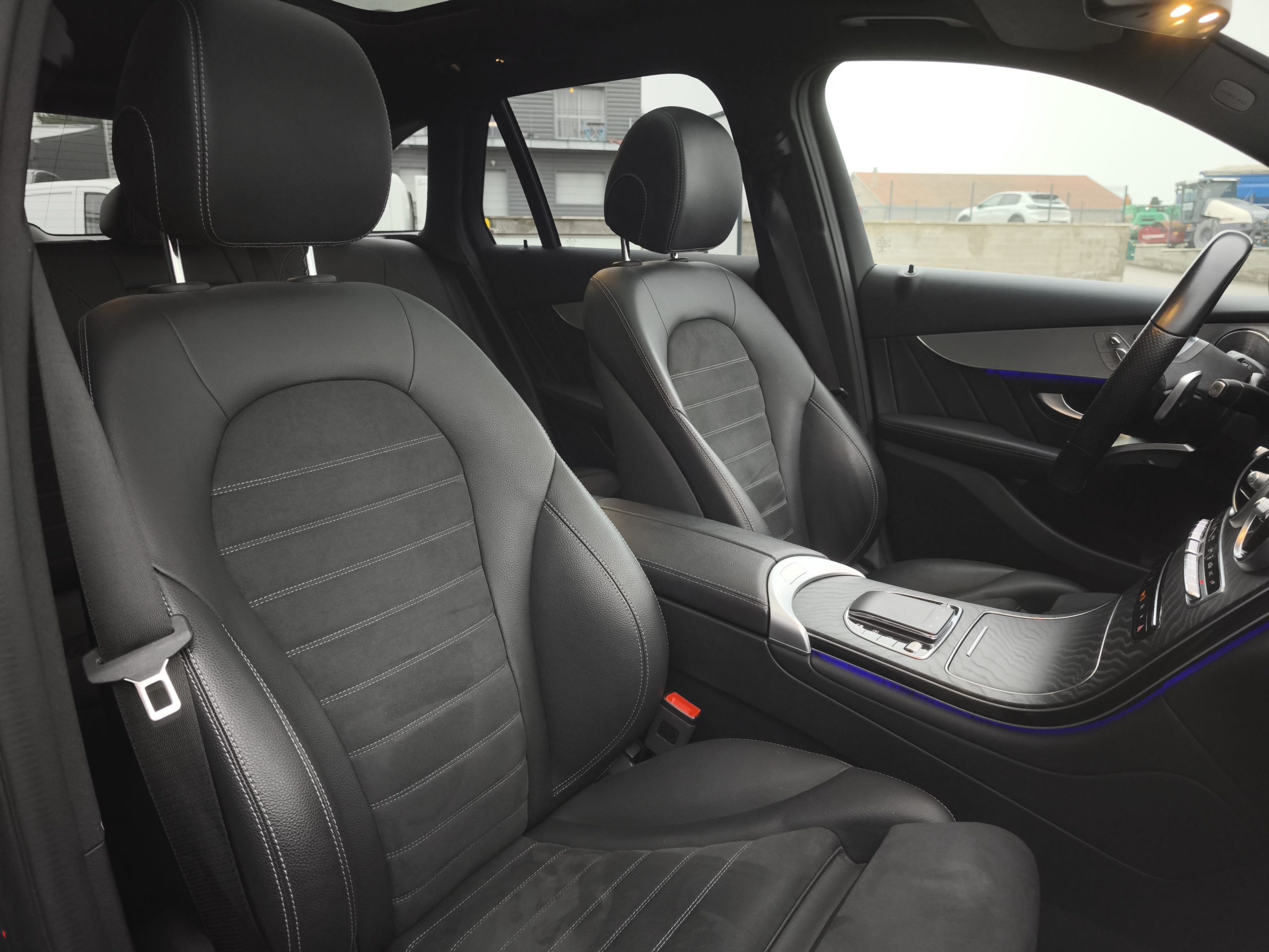 MERCEDES GLC (2) 300 E AMG LINE 4MATIC 9G-TRONIC