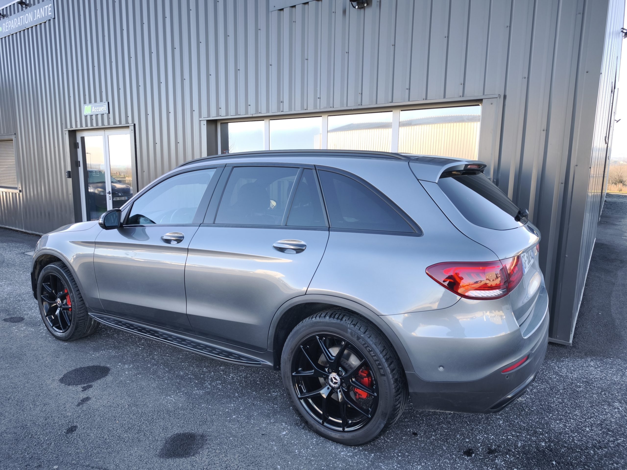 MERCEDES GLC (2) 300 E AMG LINE 4MATIC 9G-TRONIC