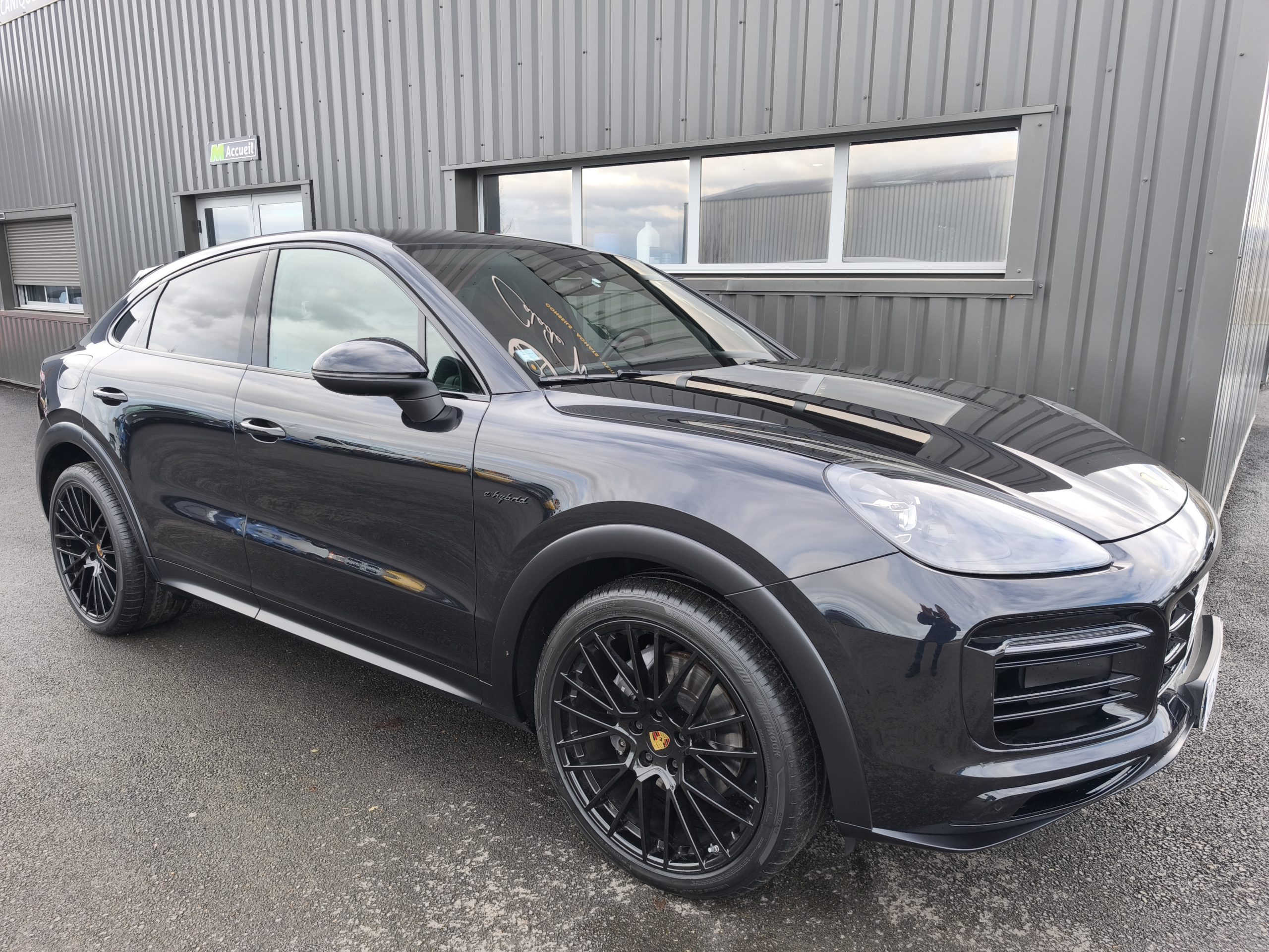 PORSCHE CAYENNE COUPE III 3.0 V6 462CH E-HYBRID
