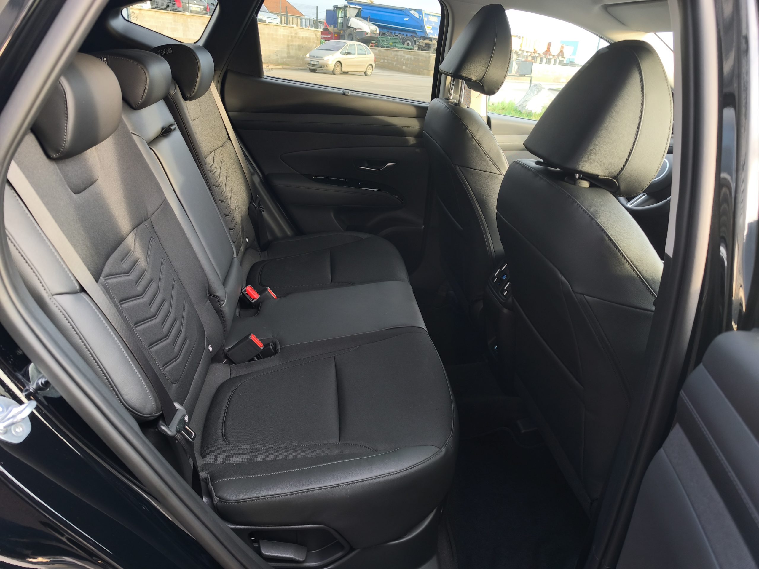 HYUNDAI TUCSON 1.6 T-GDI 239 HYBRID BVA6 CREATIVE