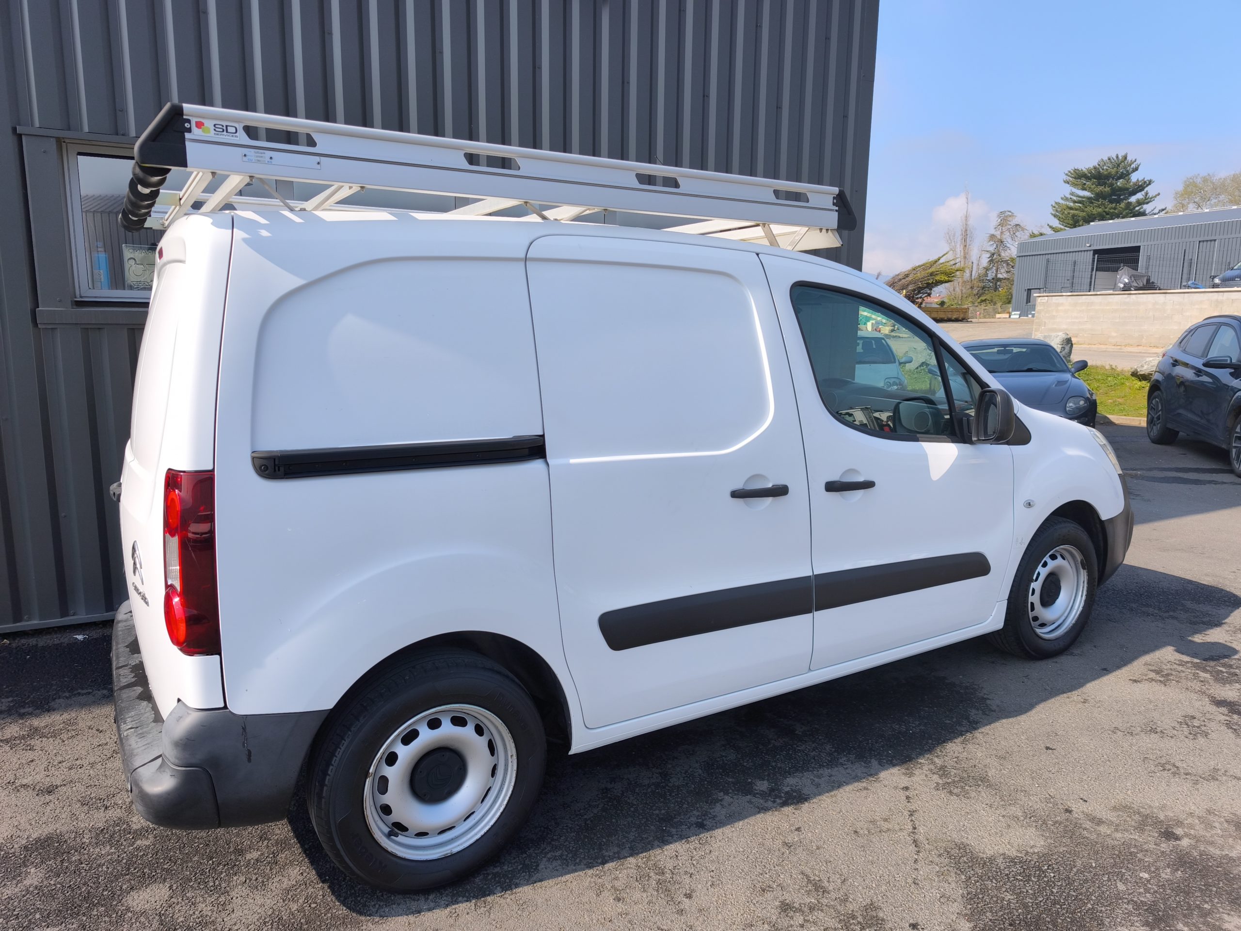 BERLINGO FOURGON CLUB L1 1.6 BlueHDi 100CV BVM5