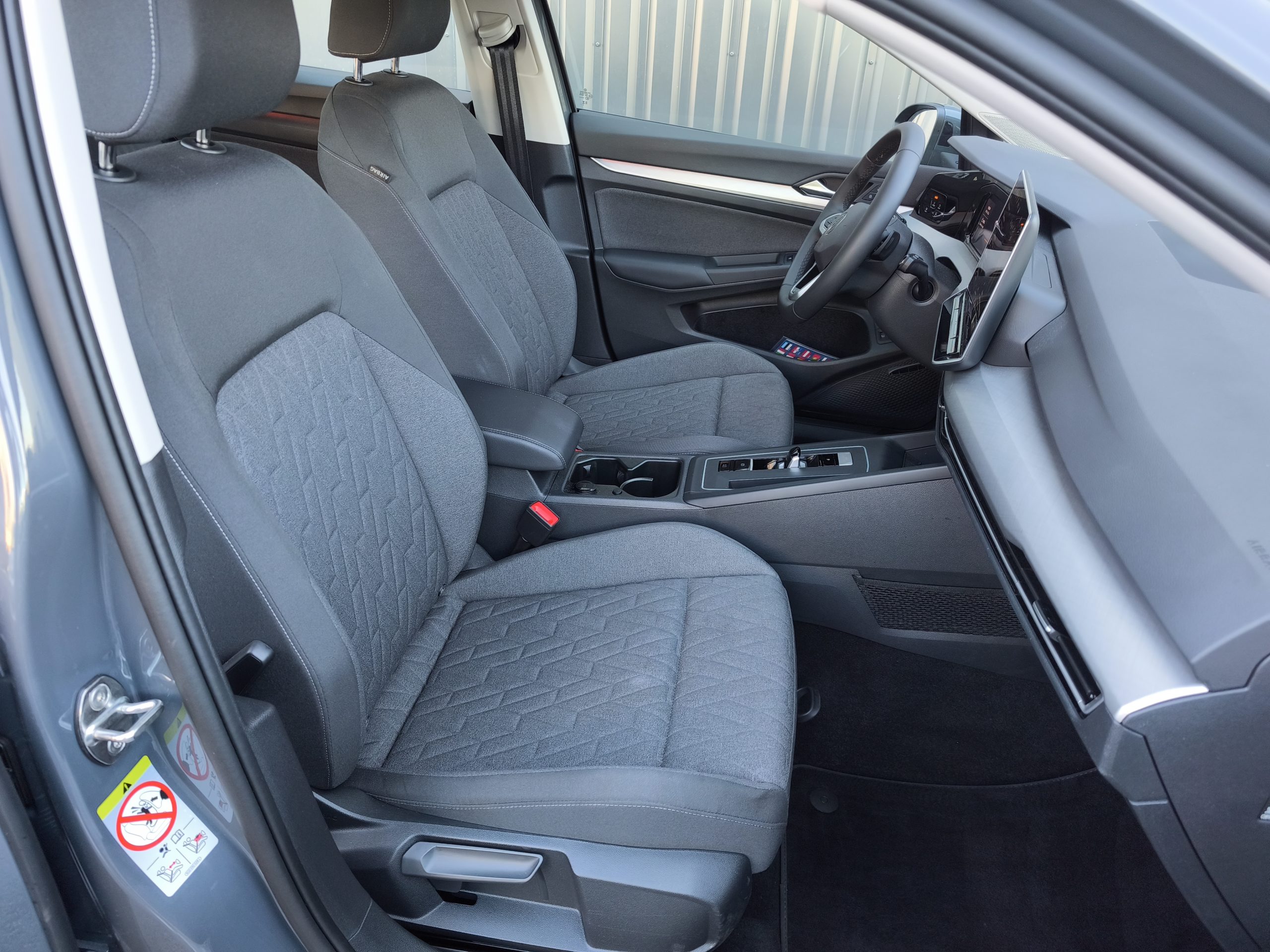 VOLKSWAGEN GOLF VIII (2) 1.5 EHYBRID 204 VW EDITION DSG6