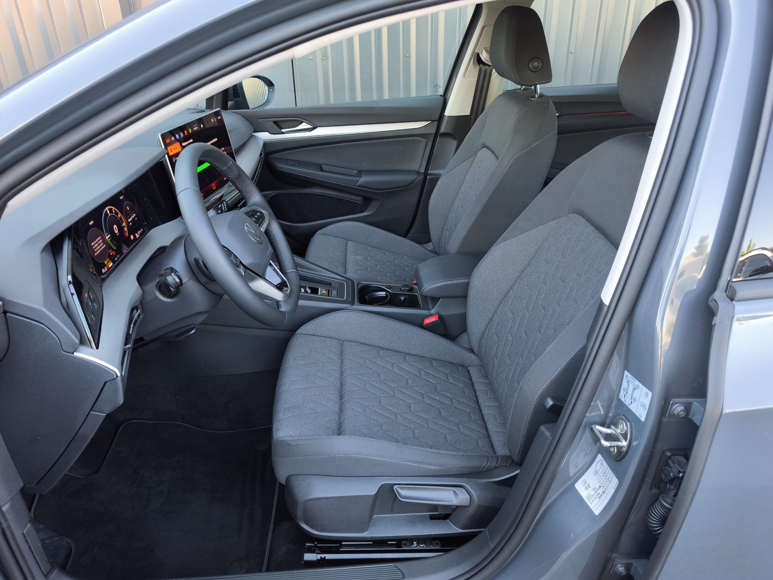 VOLKSWAGEN GOLF VIII (2) 1.5 EHYBRID 204 VW EDITION DSG6