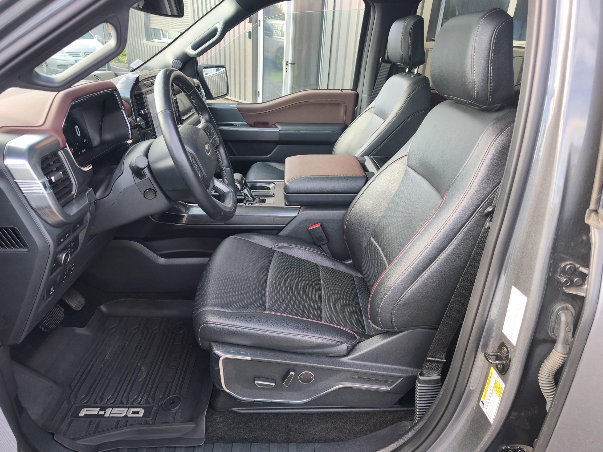 FORD F150 5.0 V8 395CH SUPERCREW LARIAT FX4