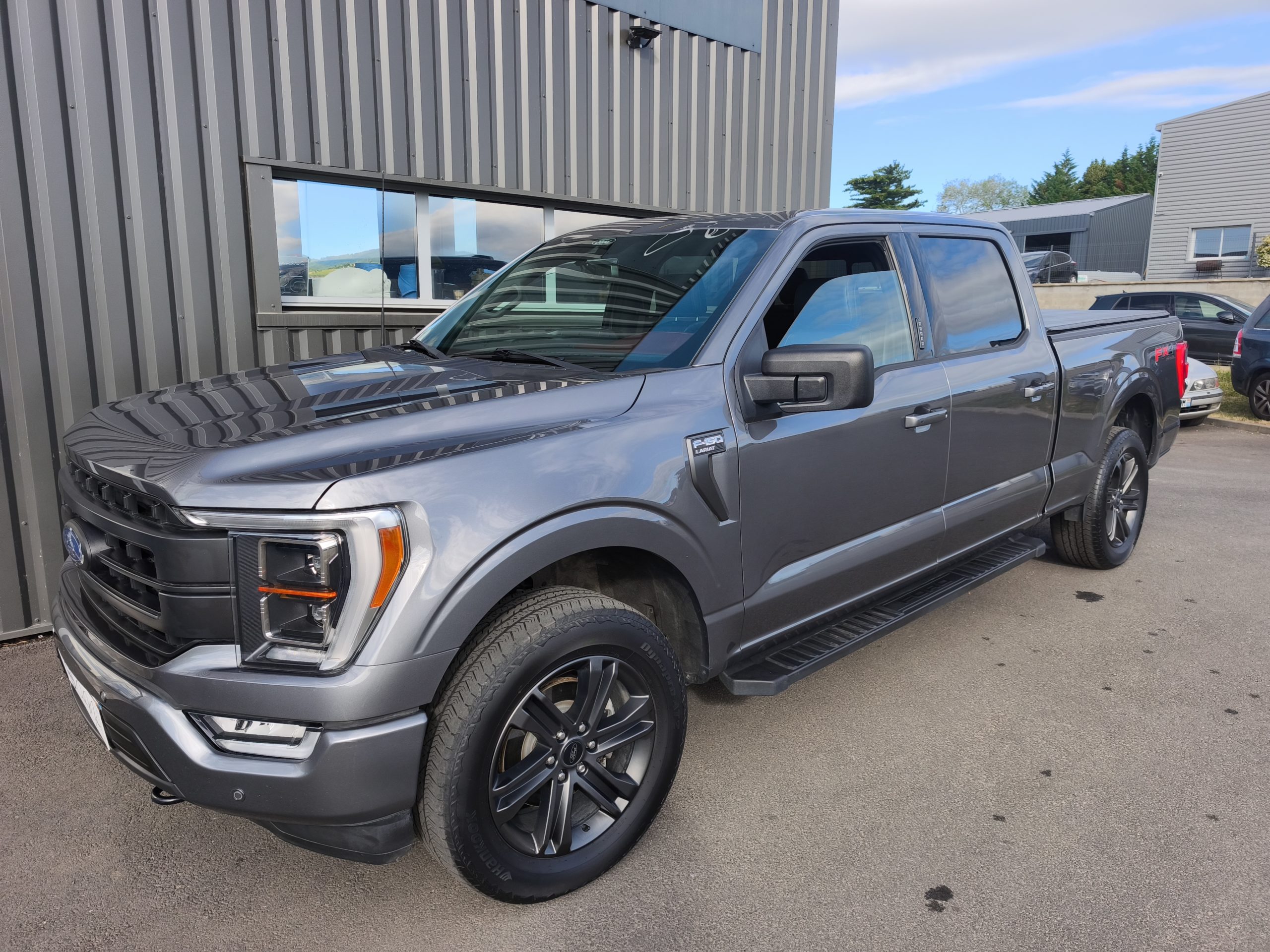 FORD F150 5.0 V8 395CH SUPERCREW LARIAT FX4