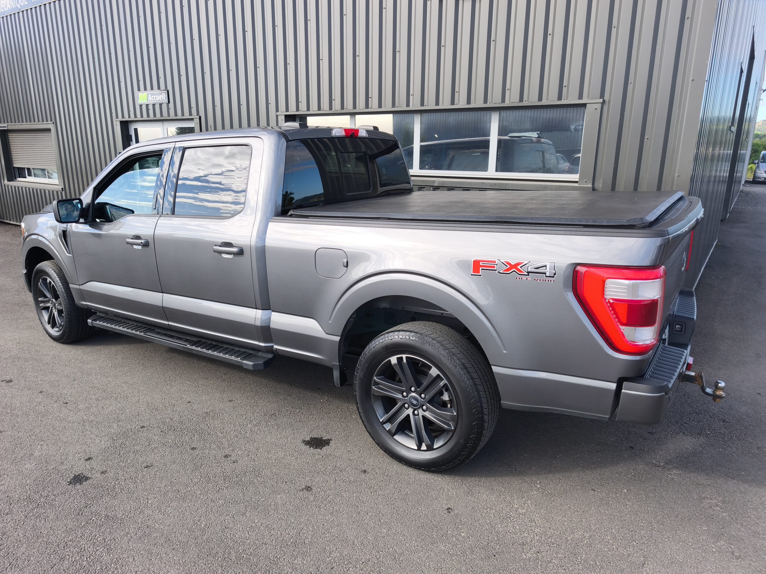 FORD F150 5.0 V8 395CH SUPERCREW LARIAT FX4