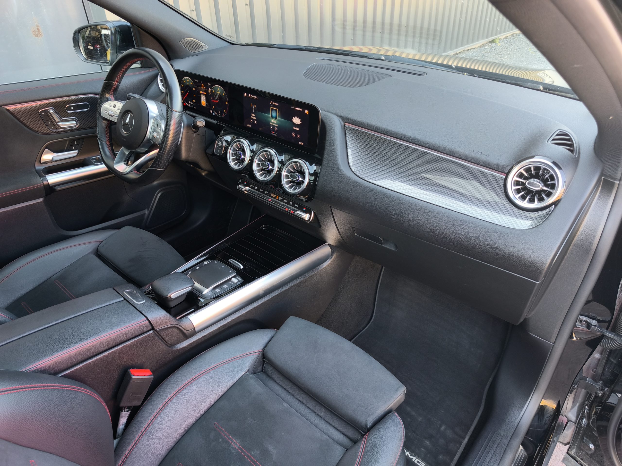 MERCEDES GLA II (2) 200 D 150 AMG LINE 8G-DCT