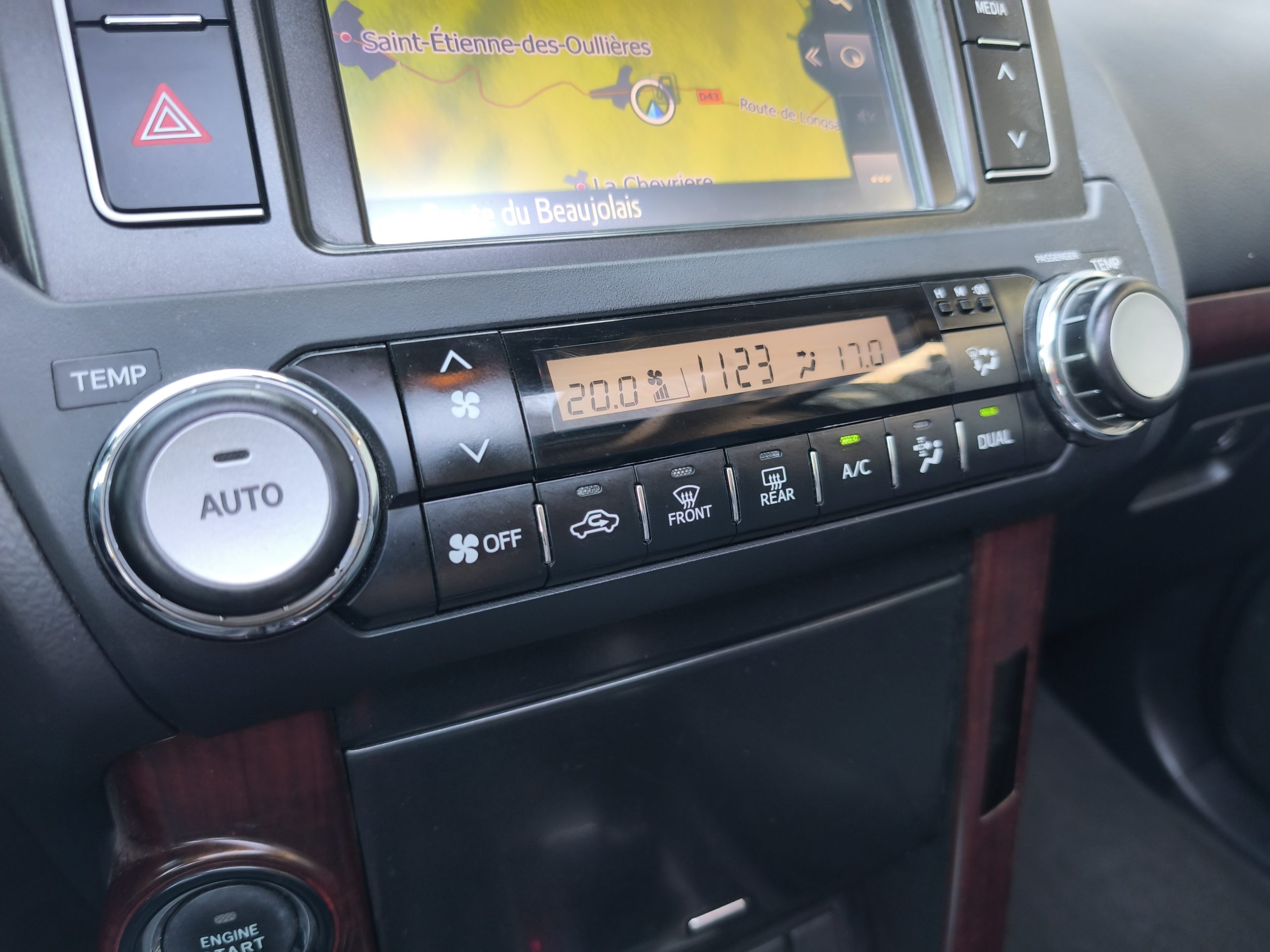 TOYOTA LAND CRUISER (KDJ150) 177 D-4D LOUNGE BVA 5P