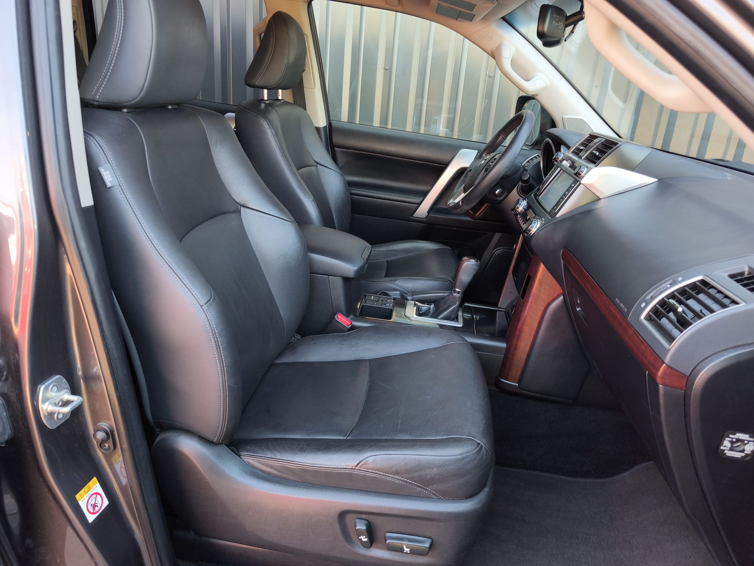 TOYOTA LAND CRUISER (KDJ150) 177 D-4D LOUNGE BVA 5P