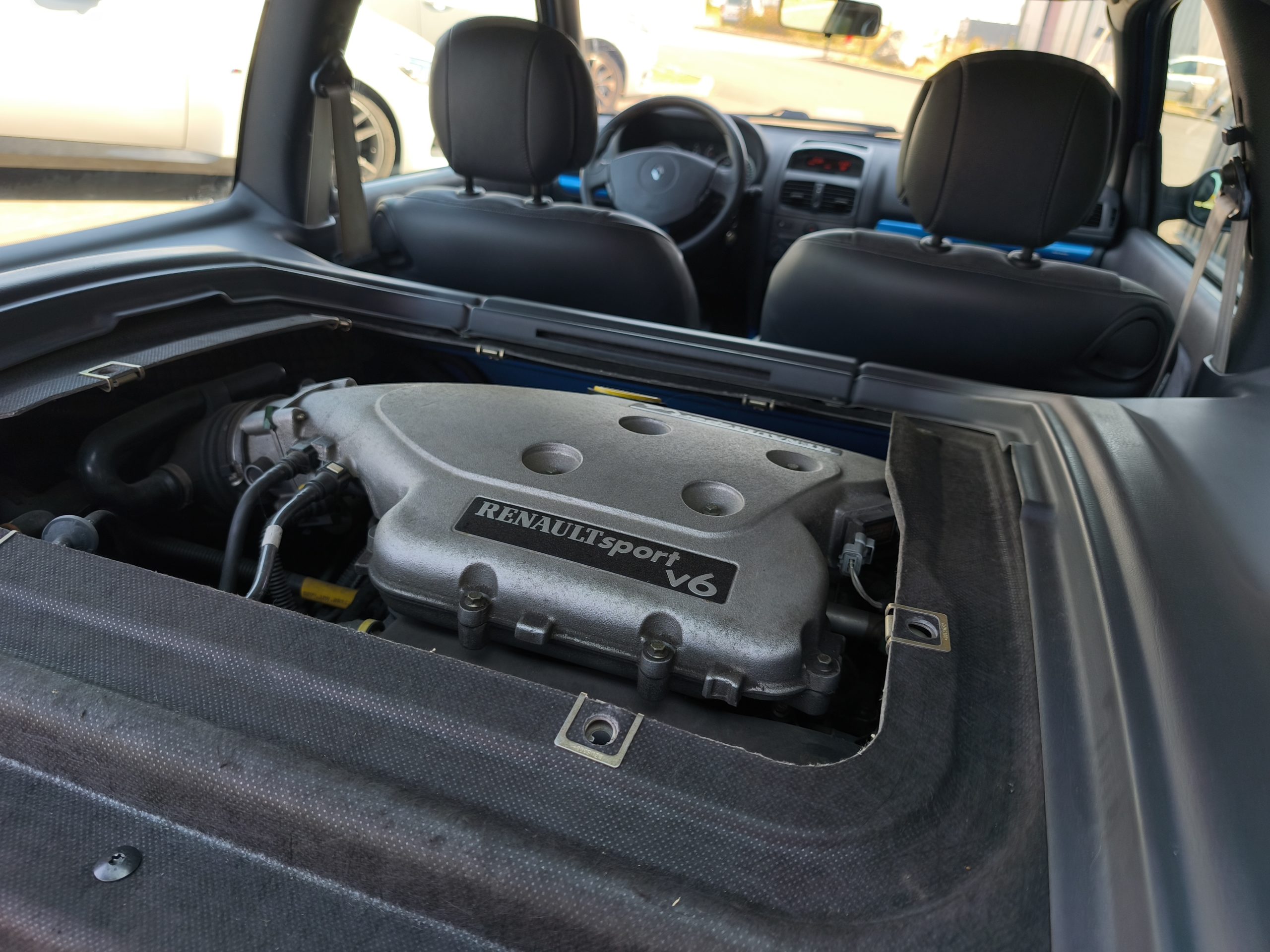 RENAULT CLIO V6 PHASE II 255CH 3P